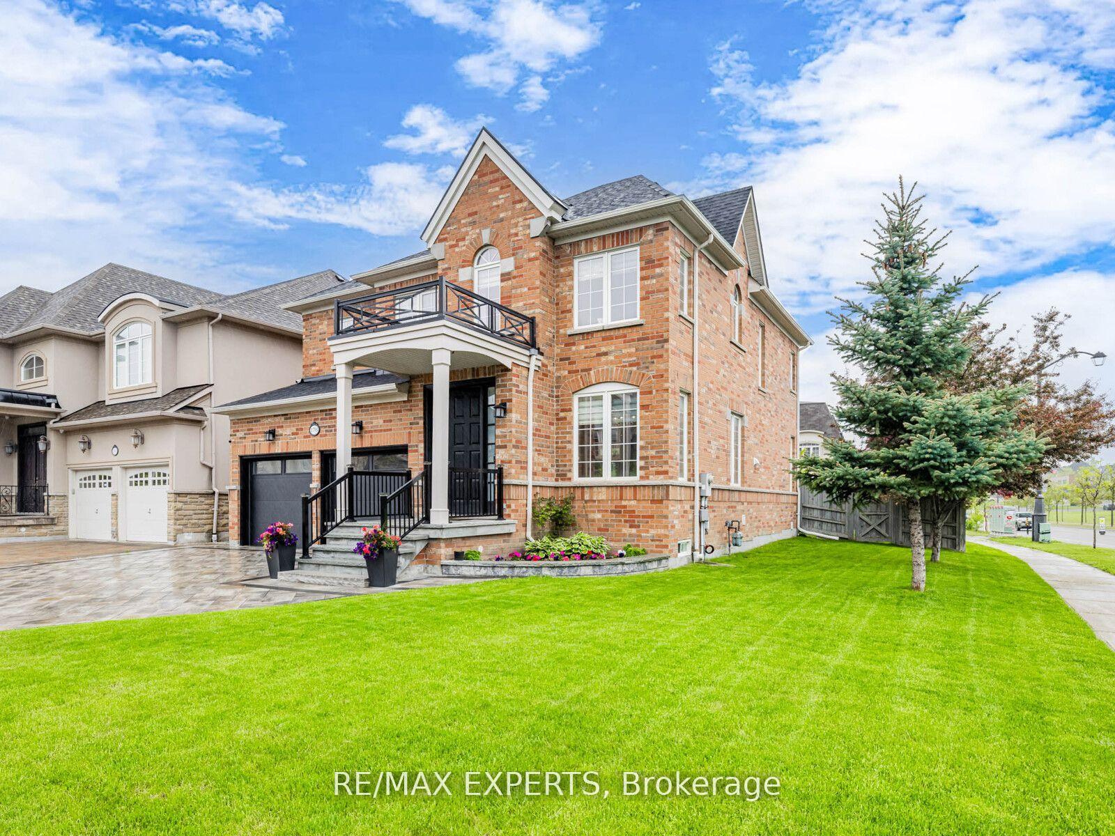 Photo 3 of 176 Sir Stevens Drive, Vaughan, Patterson — HOMEH