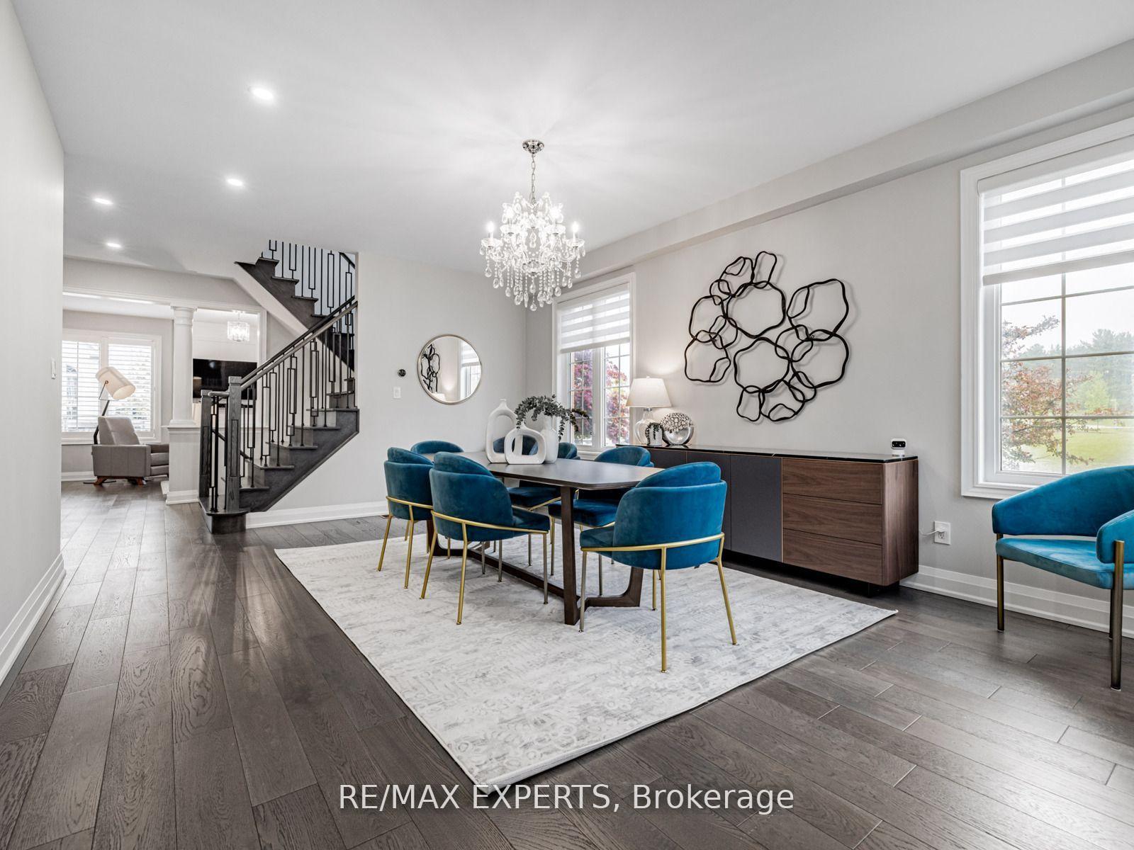 Photo 4 of 176 Sir Stevens Drive, Vaughan, Patterson — HOMEH