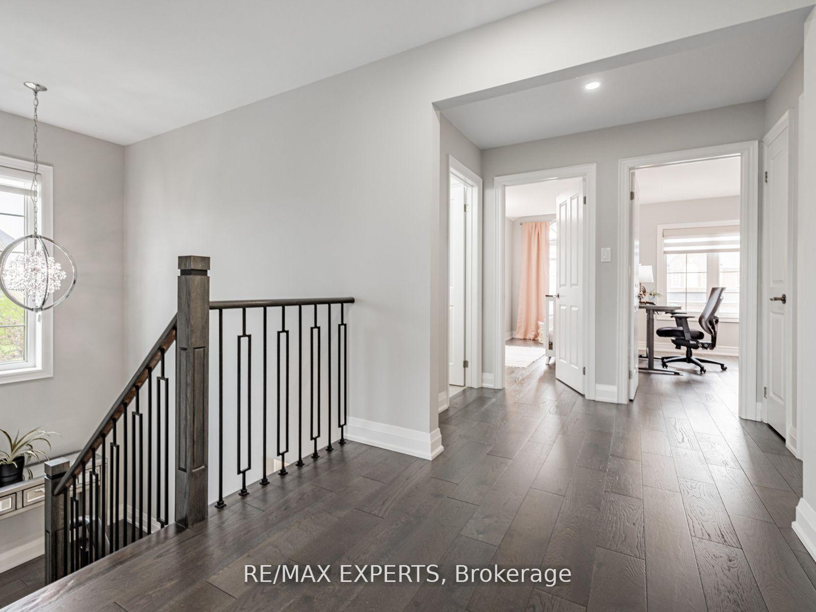 Photo 16 of 176 Sir Stevens Drive, Vaughan, Patterson — HOMEH
