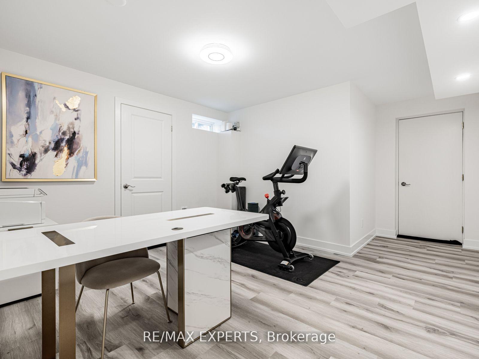 Photo 28 of 176 Sir Stevens Drive, Vaughan, Patterson — HOMEH