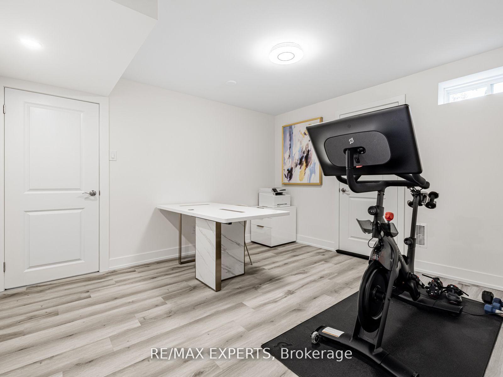 Photo 29 of 176 Sir Stevens Drive, Vaughan, Patterson — HOMEH