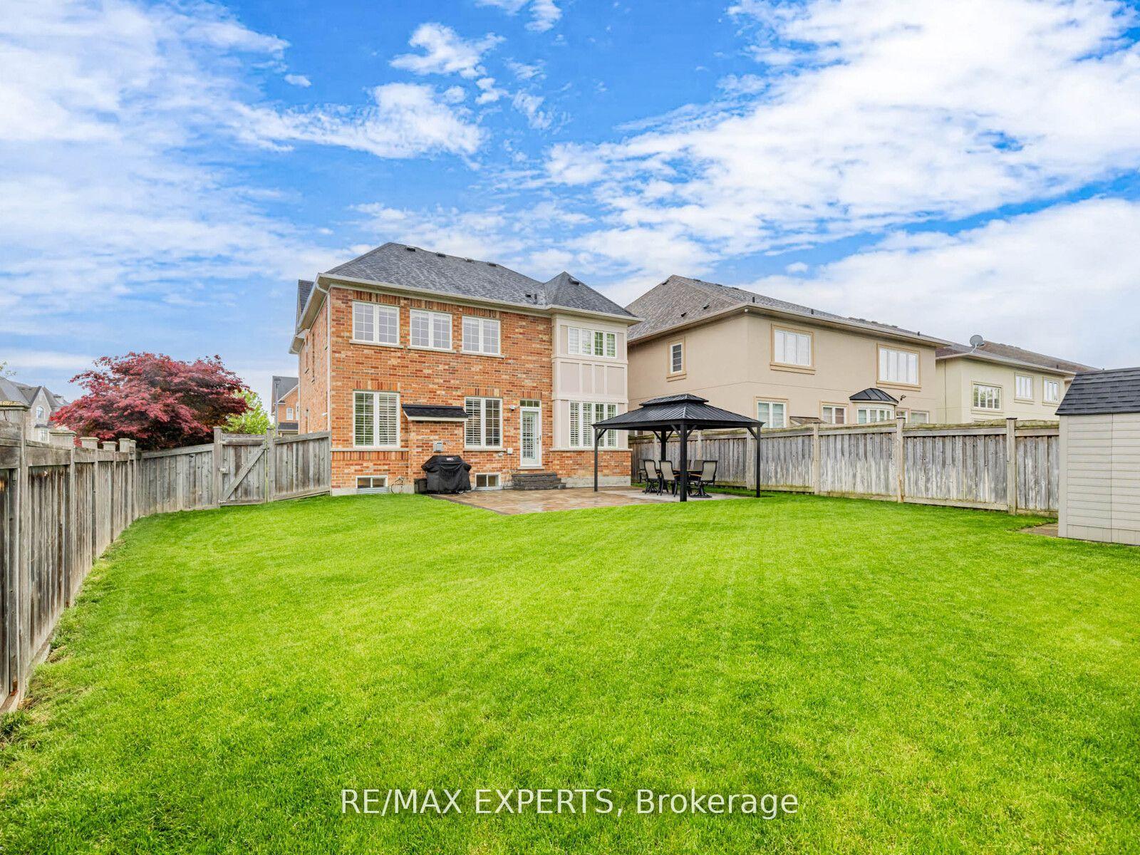 Photo 36 of 176 Sir Stevens Drive, Vaughan, Patterson — HOMEH