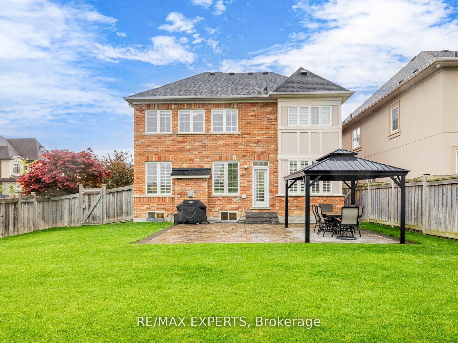 Photo 37 of 176 Sir Stevens Drive, Vaughan, Patterson — HOMEH
