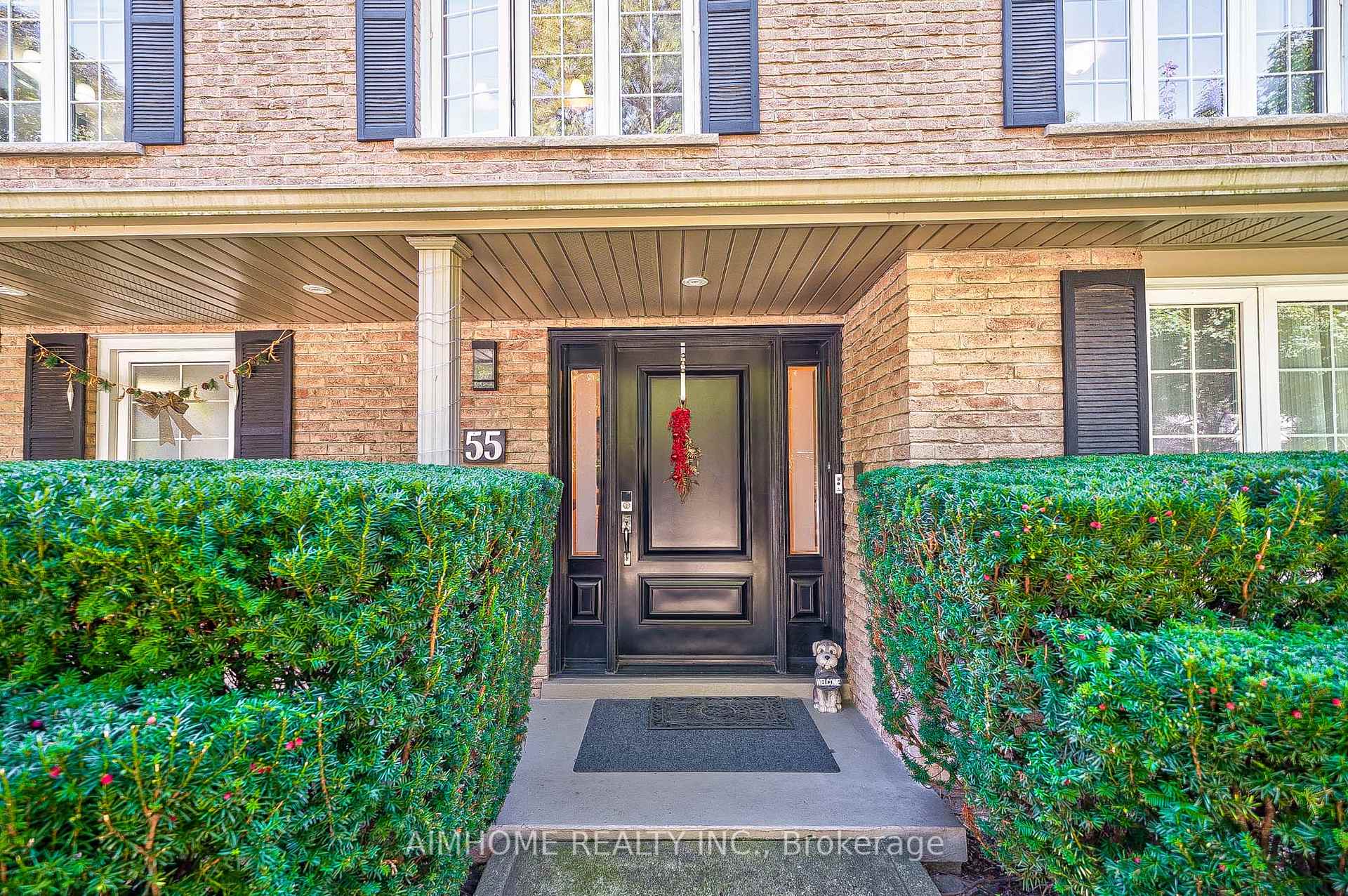 Photo 3 of 55 Sir Lancelot Drive, Markham, Markham Village — HOMEH