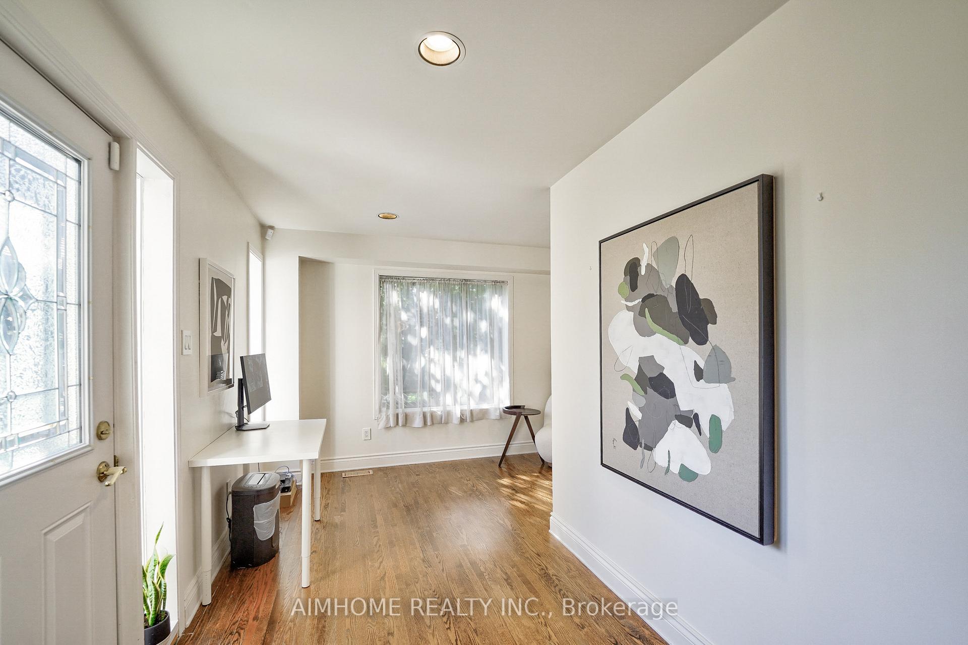Photo 10 of 55 Sir Lancelot Drive, Markham, Markham Village — HOMEH