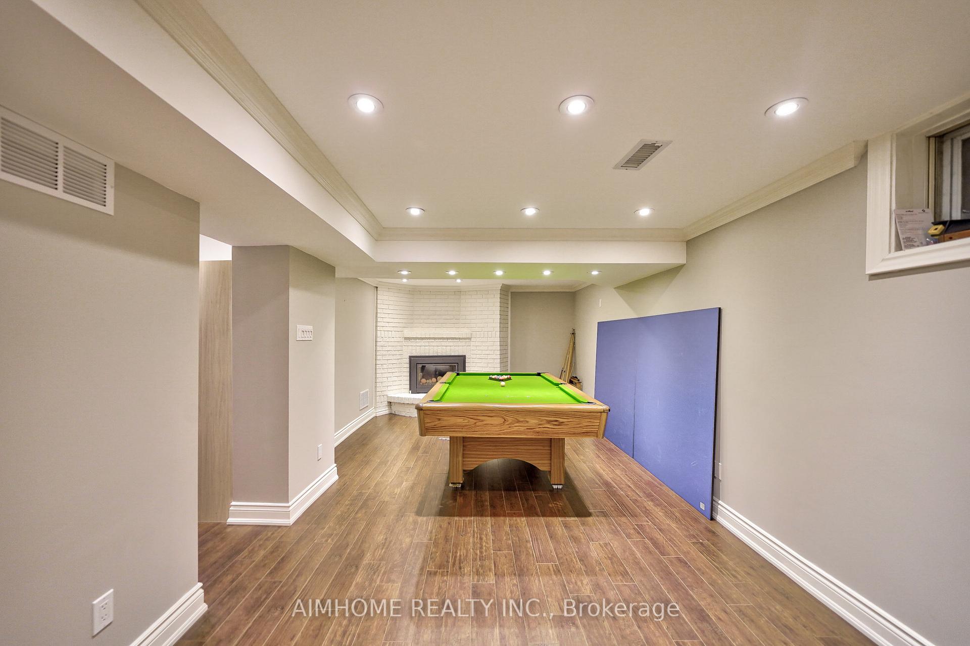 Photo 36 of 55 Sir Lancelot Drive, Markham, Markham Village — HOMEH