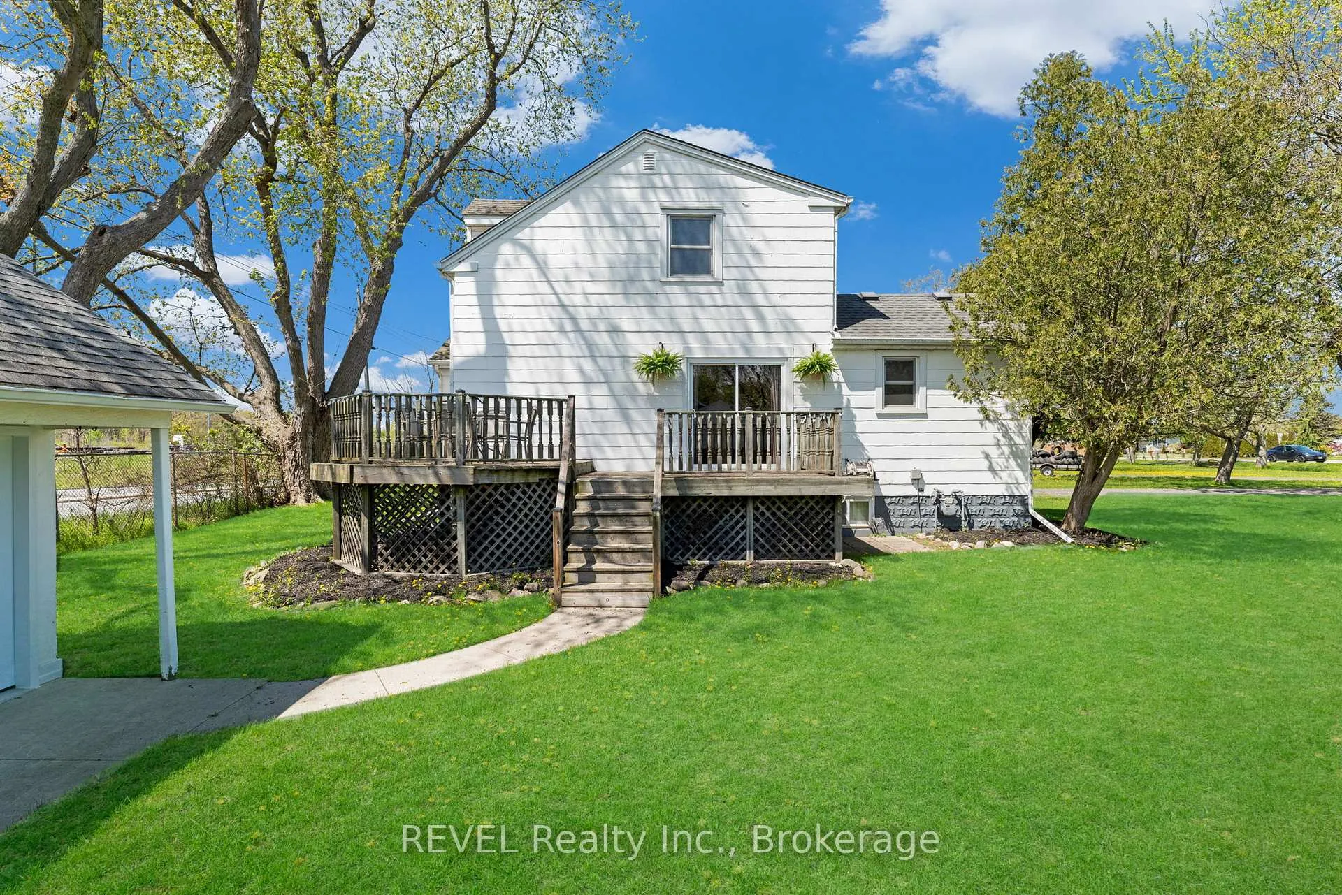 Photo 36 of 239 Becken Crescent, Welland, Cooks Mills — HOMEH