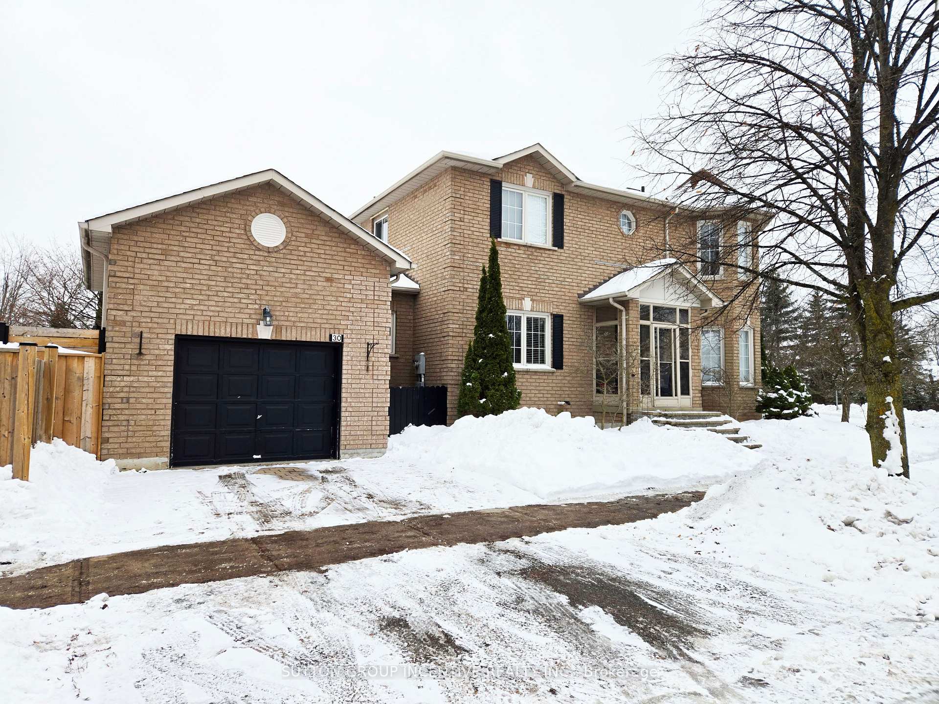 Photo 1 of 30 Bruce Crescent, Barrie, Bayshore — HOMEH
