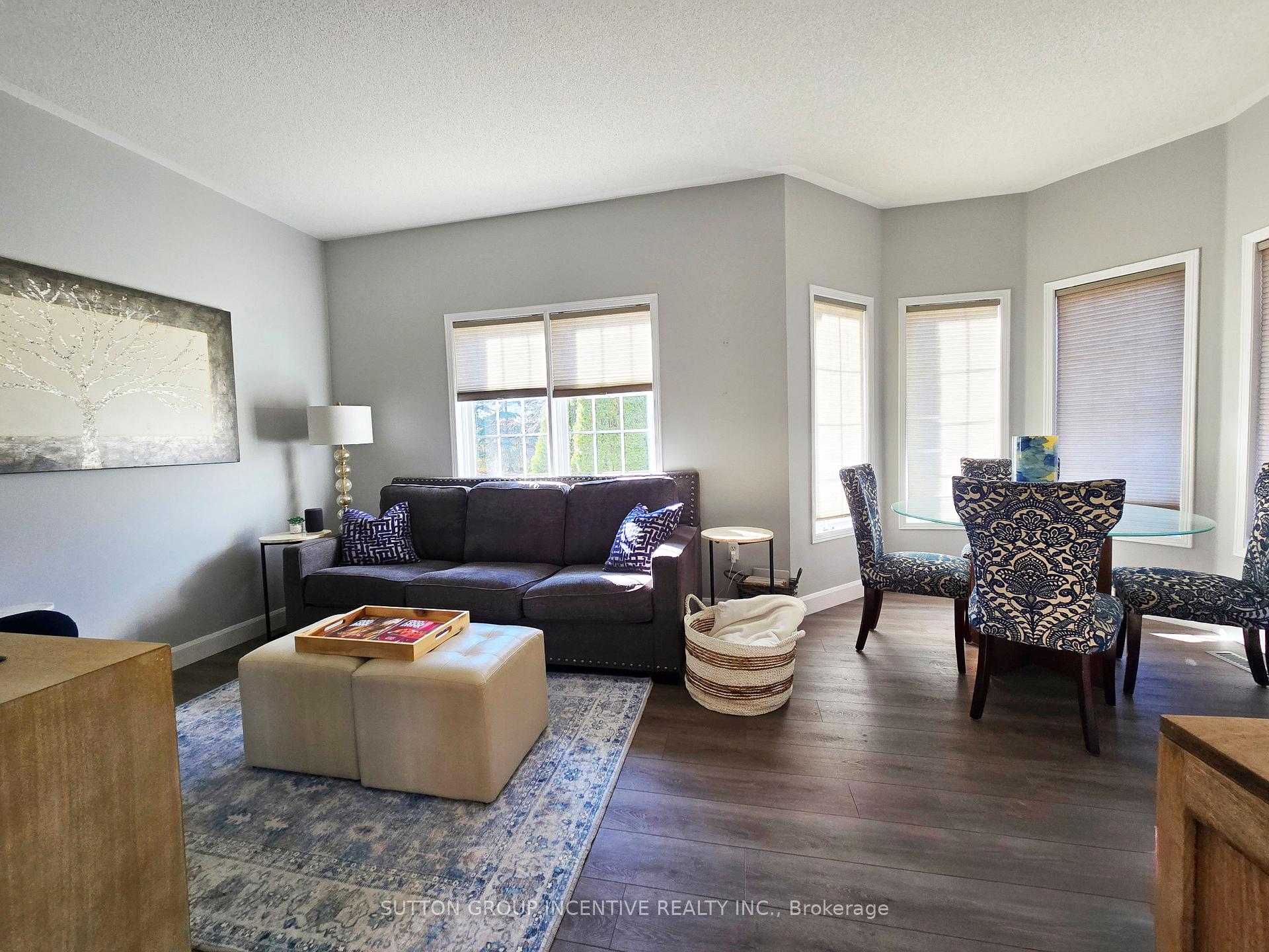 Photo 20 of 30 Bruce Crescent, Barrie, Bayshore — HOMEH