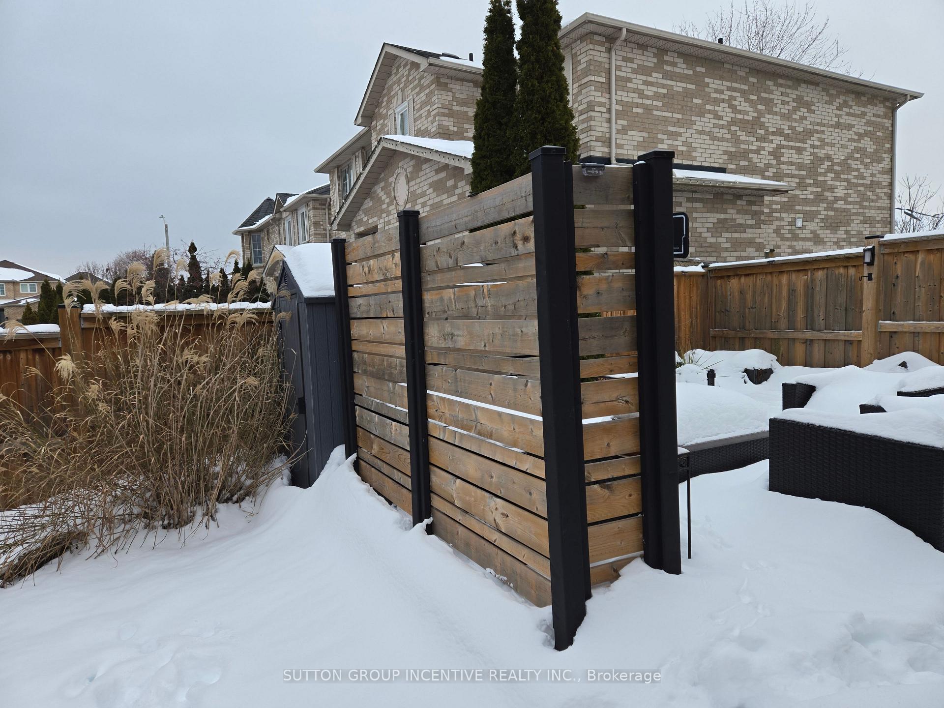 Photo 32 of 30 Bruce Crescent, Barrie, Bayshore — HOMEH