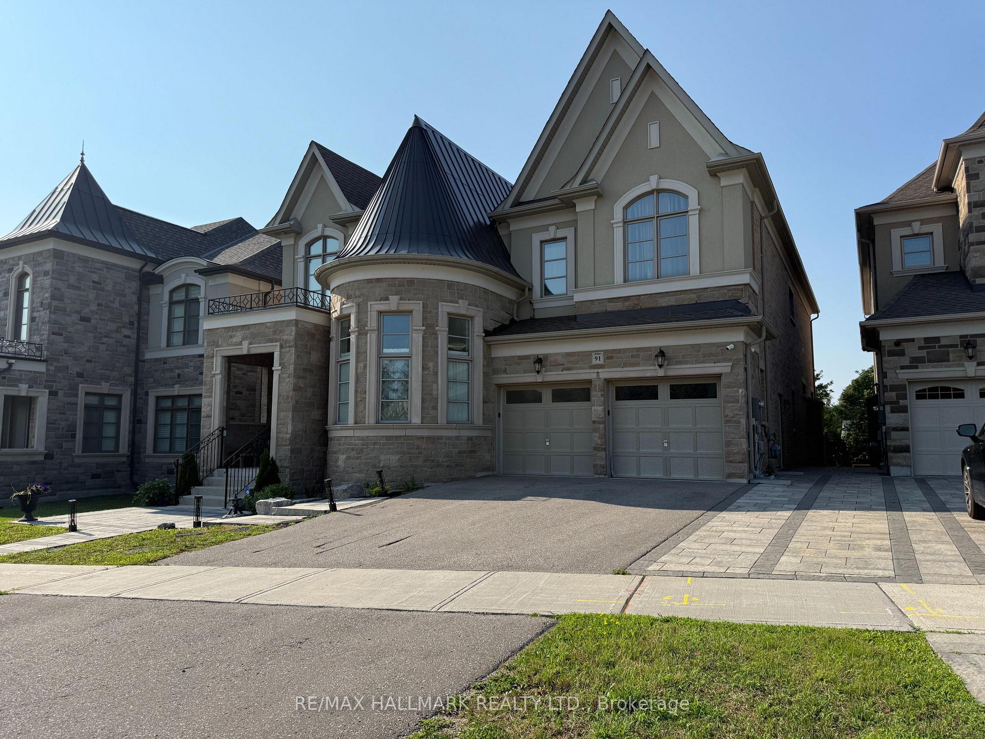 Photo 1 of Unit Bsmt, 91 Glensteeple Trail, Aurora, Aurora Estates — HOMEH