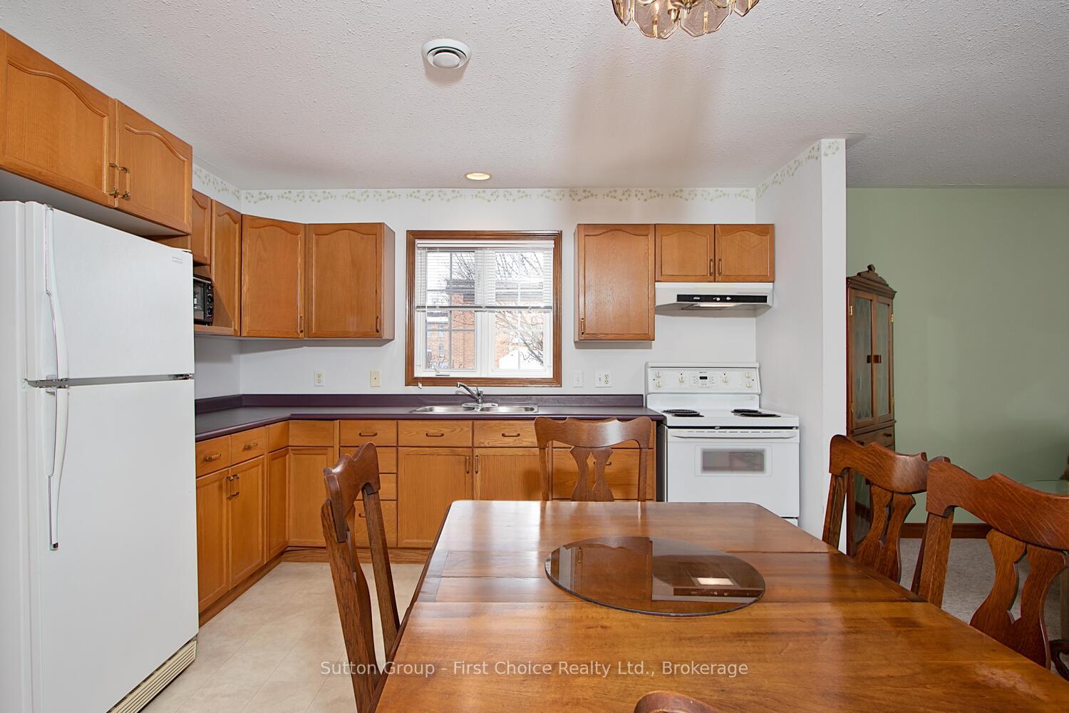 Photo 13 of 141 St George Street, West Perth, Mitchell — HOMEH