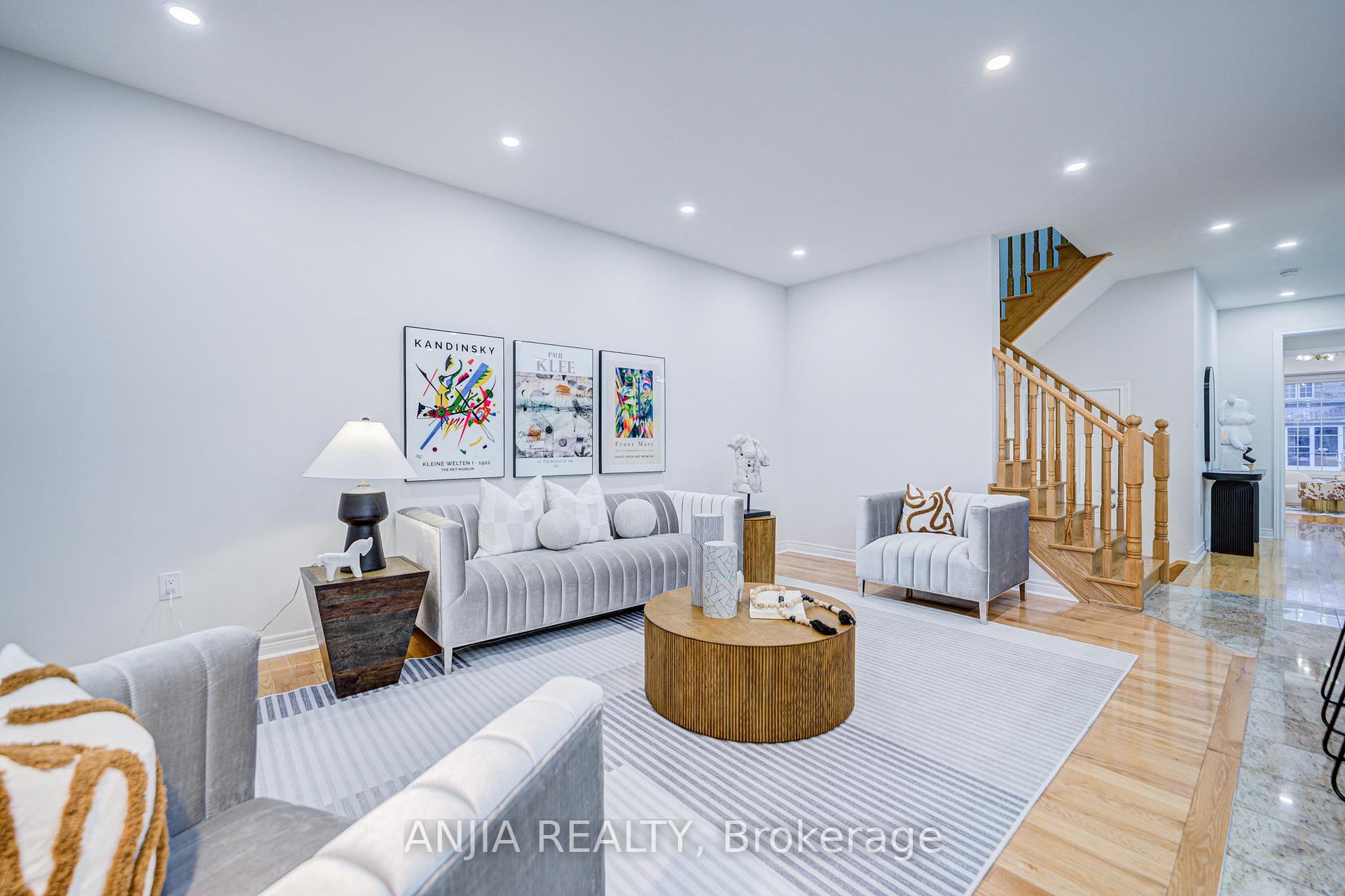 Photo 10 of 207 Harbord Street, Markham, Berczy — HOMEH