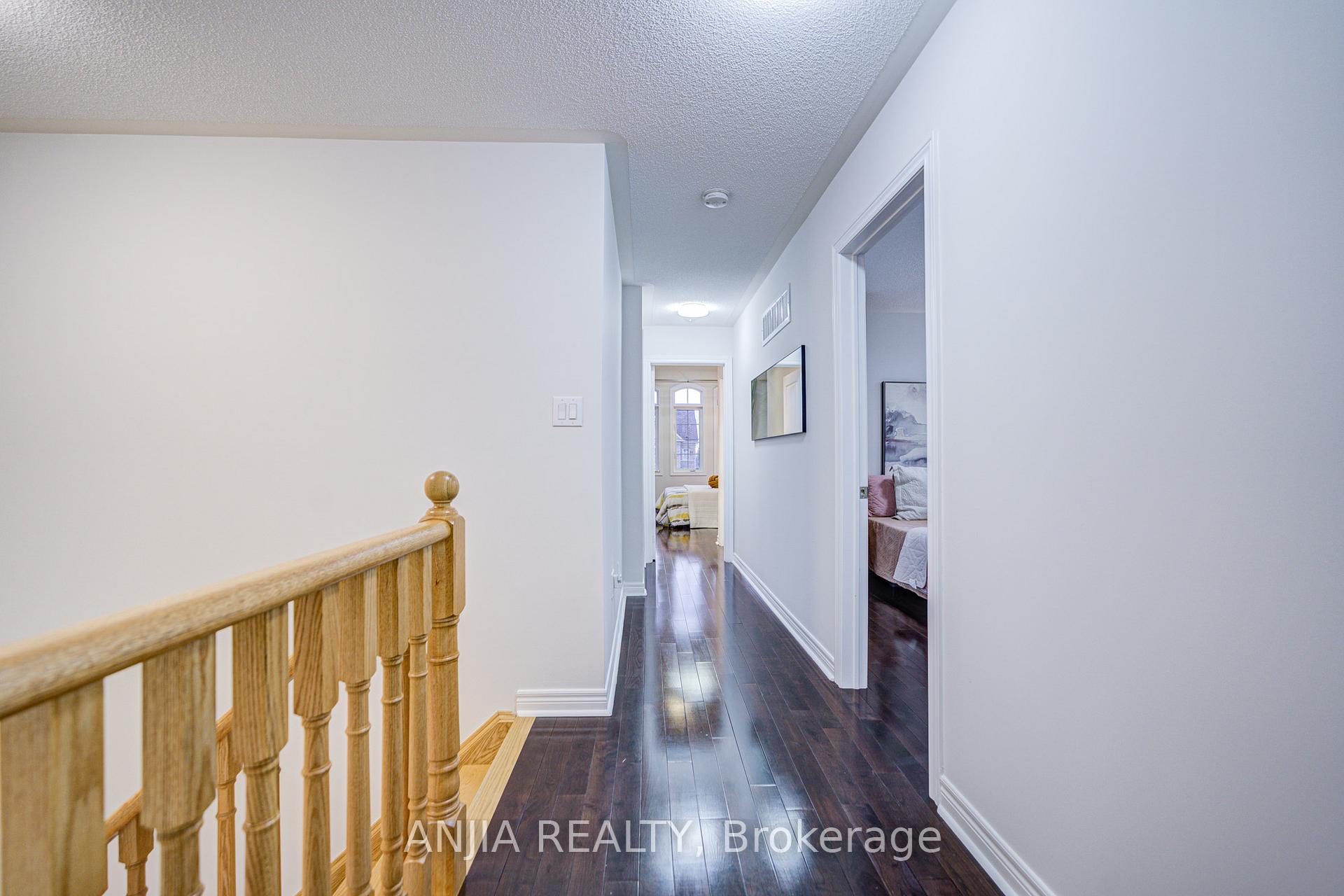 Photo 20 of 207 Harbord Street, Markham, Berczy — HOMEH