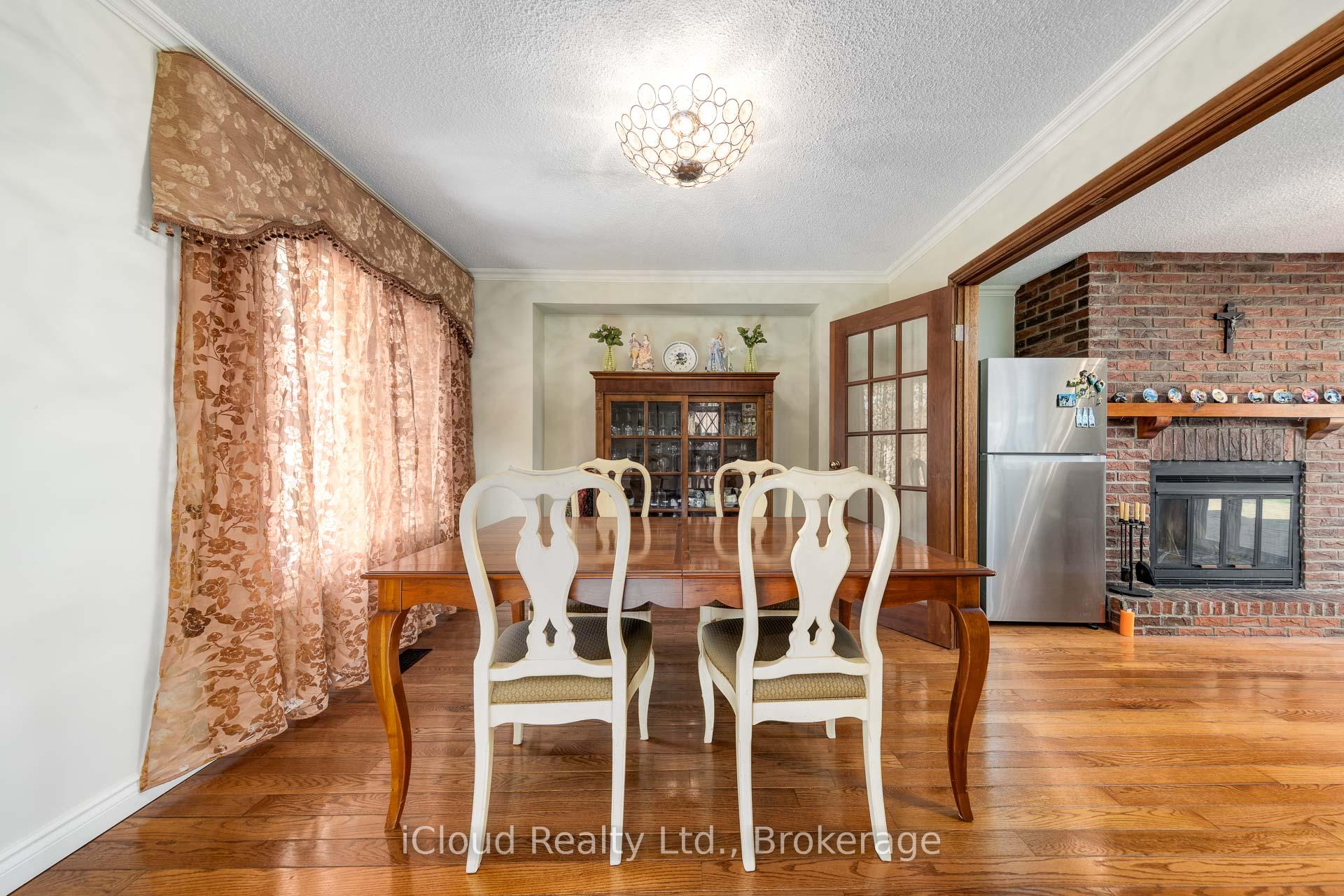 Photo 11 of 92 Rosebury Lane, Vaughan, West Woodbridge — HOMEH