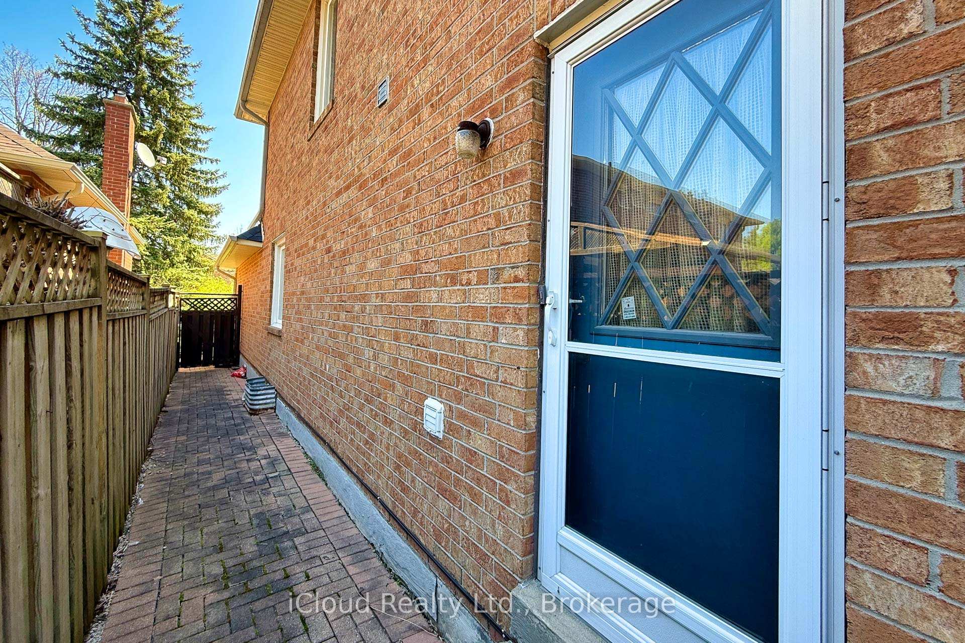 Photo 33 of 92 Rosebury Lane, Vaughan, West Woodbridge — HOMEH