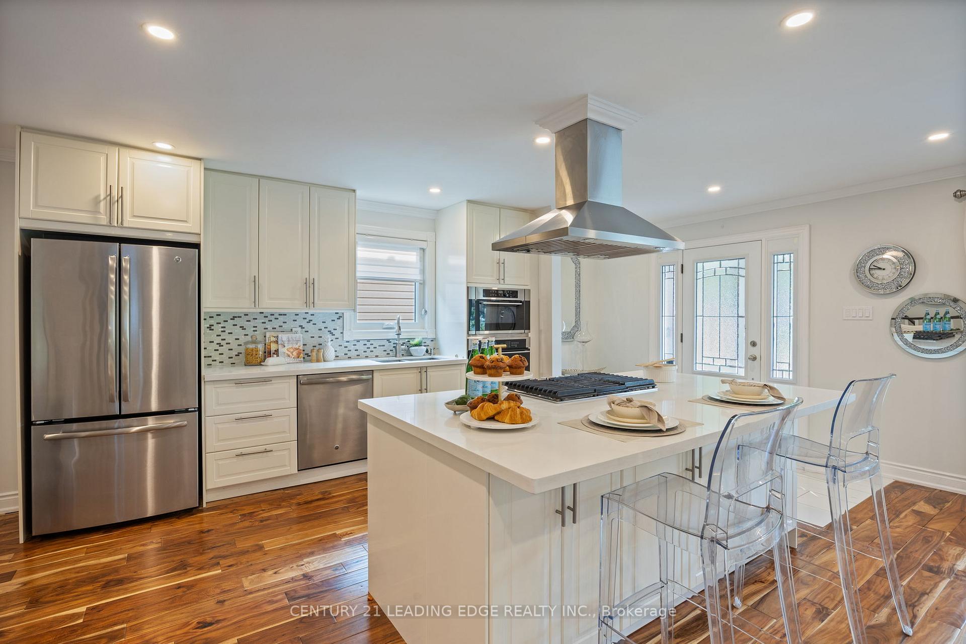 Photo 8 of 7 Flemington Court, Whitby, Lynde Creek — HOMEH