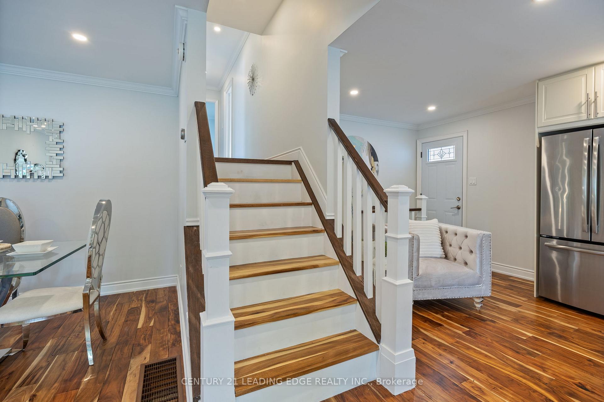 Photo 12 of 7 Flemington Court, Whitby, Lynde Creek — HOMEH