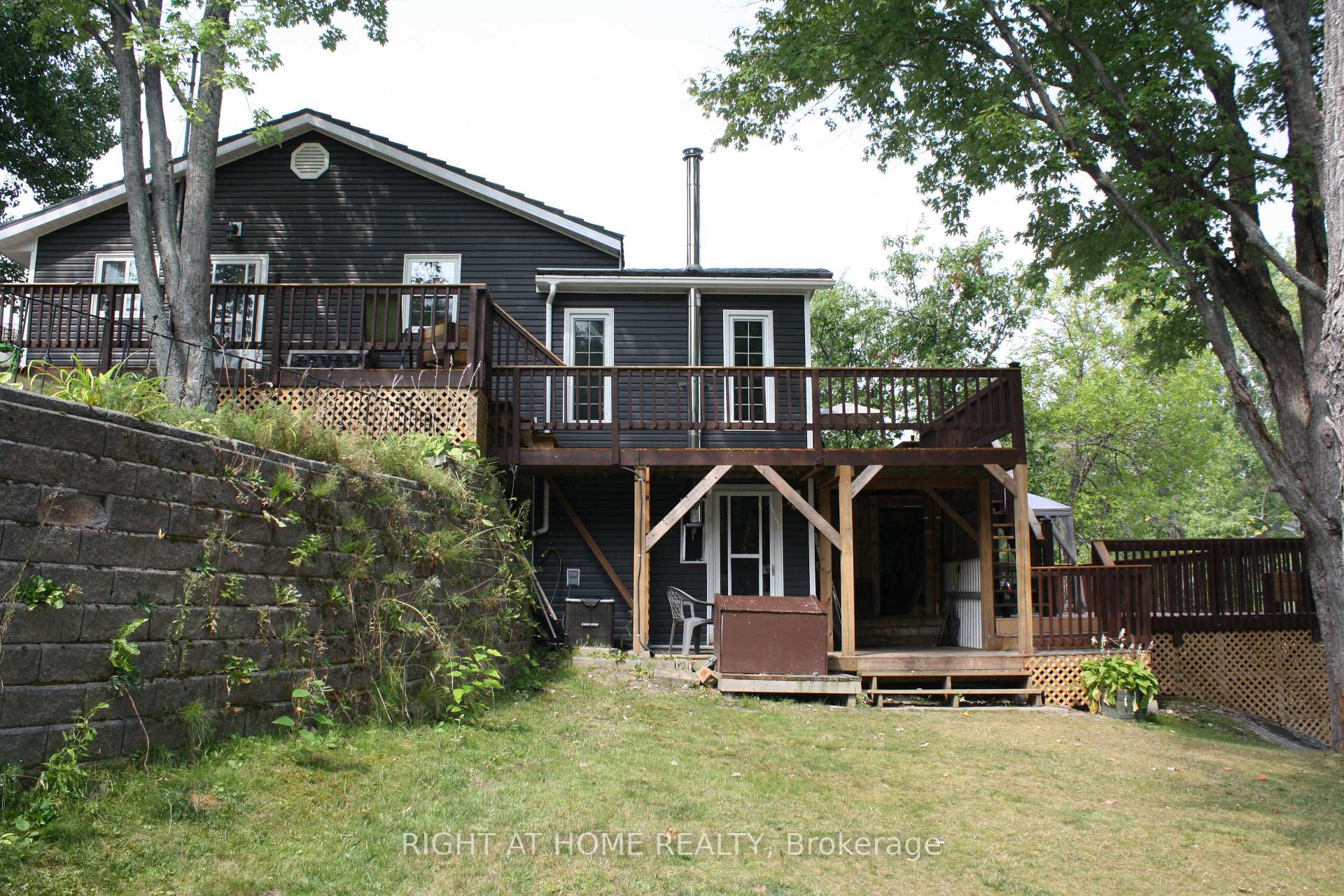 Photo 5 of 76 Arbour Road, West Nipissing, Verner — HOMEH