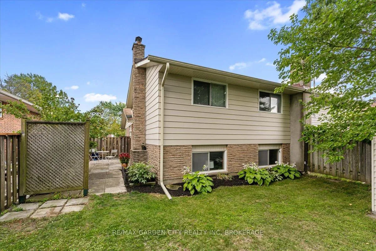 Photo 31 of 68 Barrington Drive, Welland, Prince Charles — HOMEH