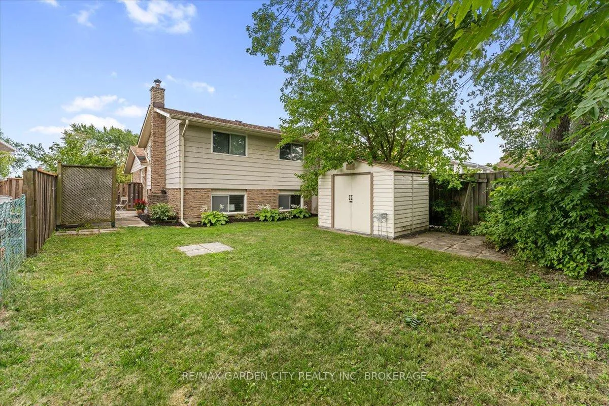 Photo 34 of 68 Barrington Drive, Welland, Prince Charles — HOMEH