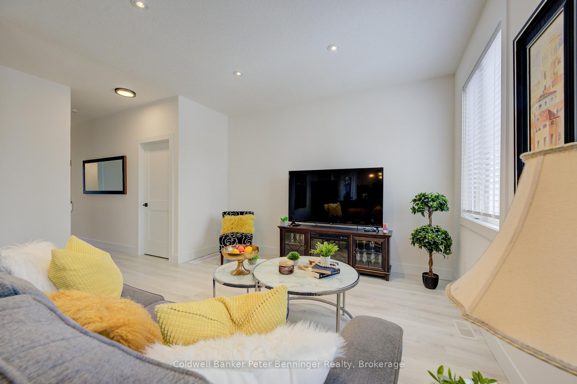 Photo 6 of 41 Queensway Drive, Woolwich — HOMEH