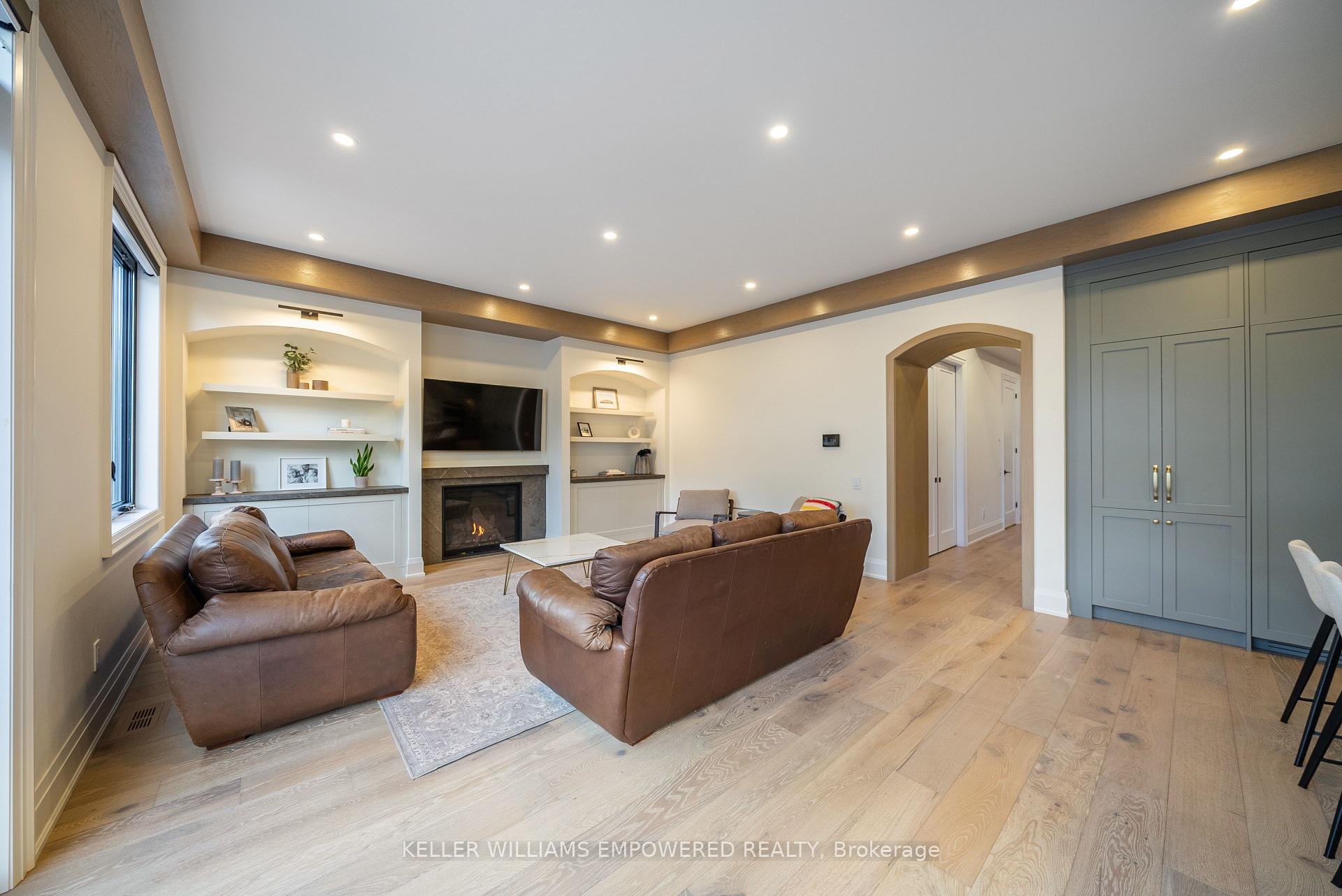 Photo 17 of 5 Joelco Drive, Markham, Middlefield — HOMEH