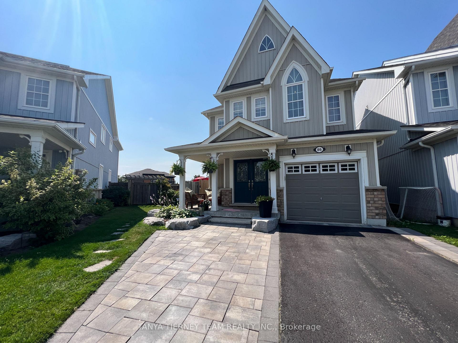 Photo 1 of 86 Mildenhall Place, Whitby, Brooklin — HOMEH