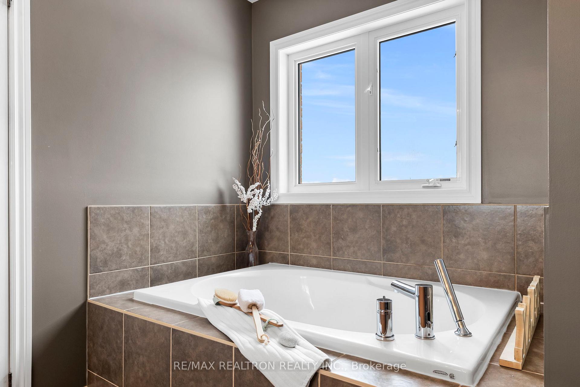 Photo 28 of 134 Dolman Street, Woolwich, Breslau — HOMEH