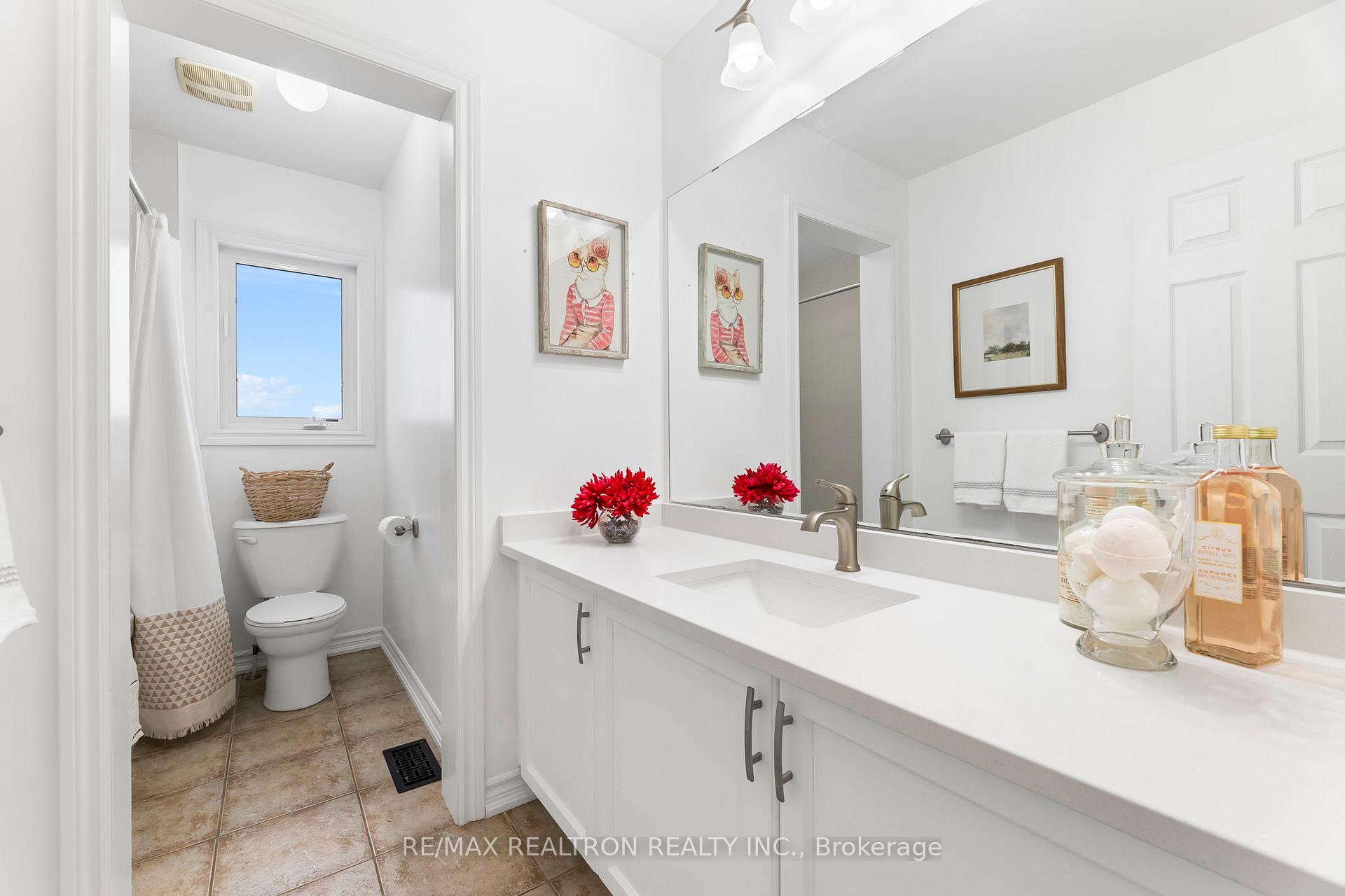 Photo 32 of 134 Dolman Street, Woolwich, Breslau — HOMEH