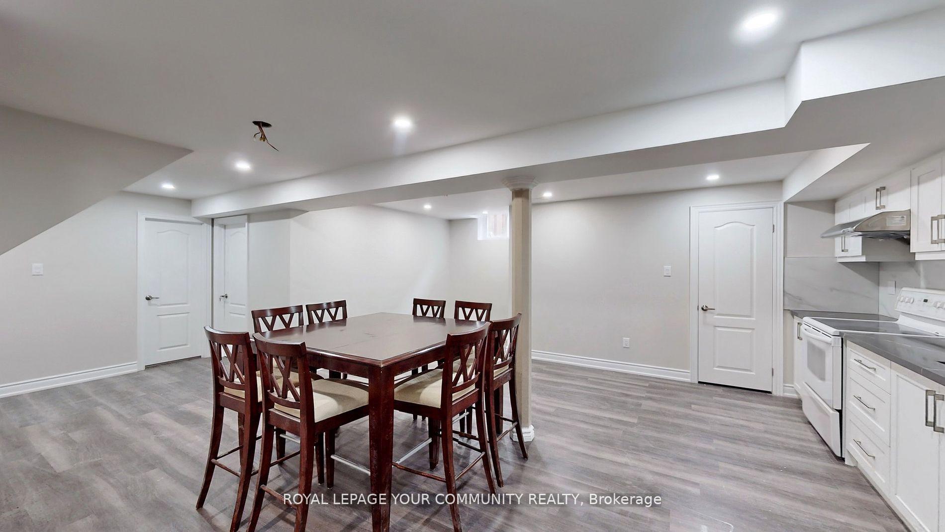 Photo 15 of 52 Lofthouse Drive, Whitby, Rolling Acres — HOMEH