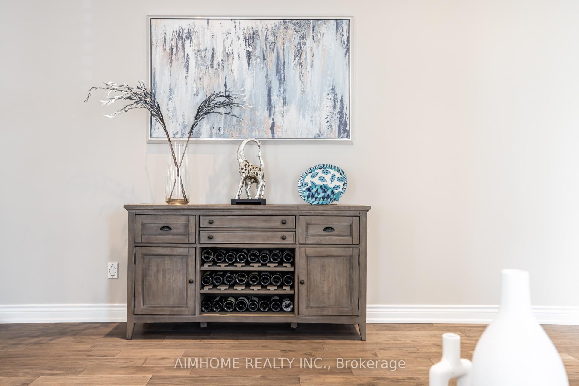 Photo 7 of 83 Wallenberg Drive, Vaughan, Patterson — HOMEH