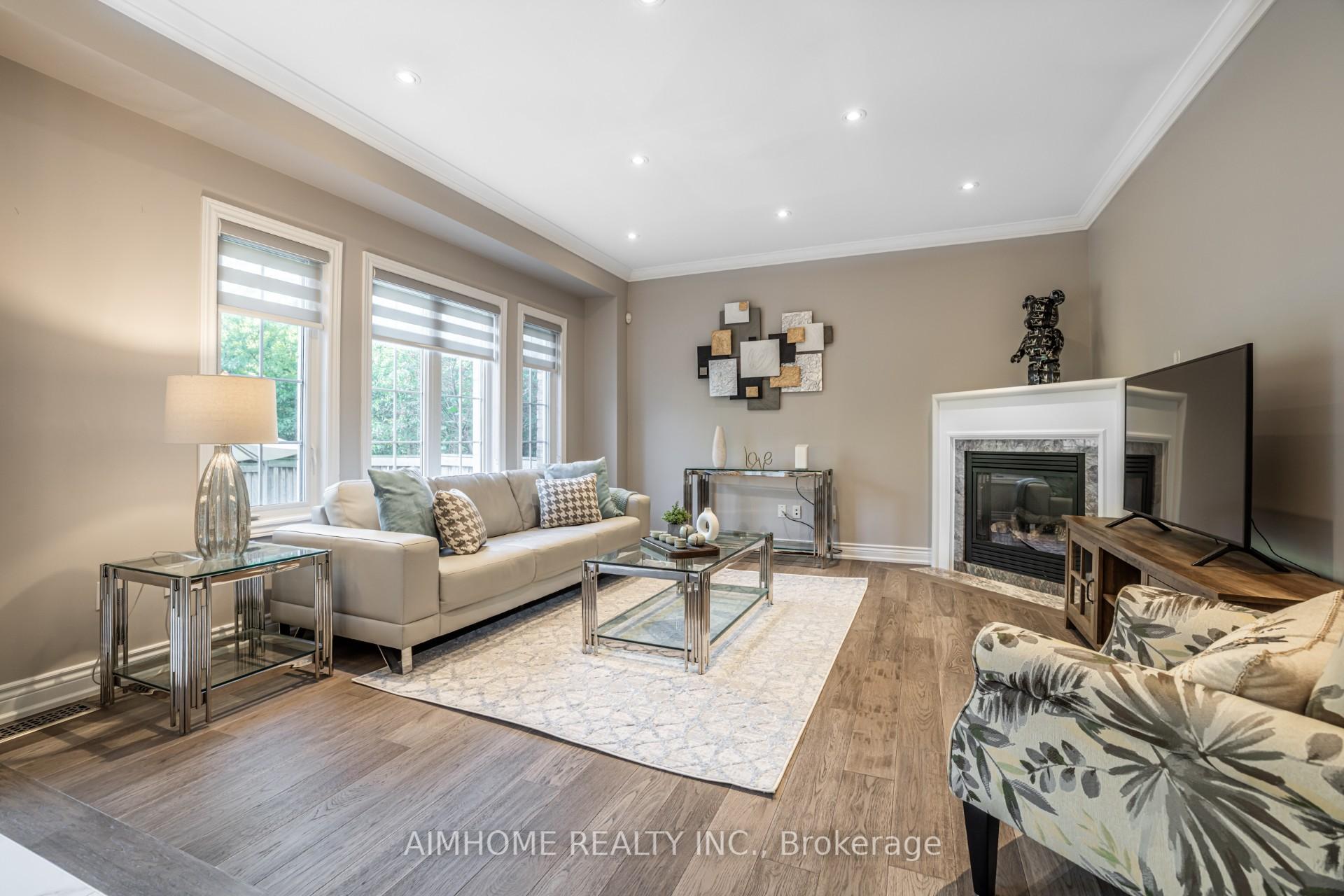 Photo 10 of 83 Wallenberg Drive, Vaughan, Patterson — HOMEH