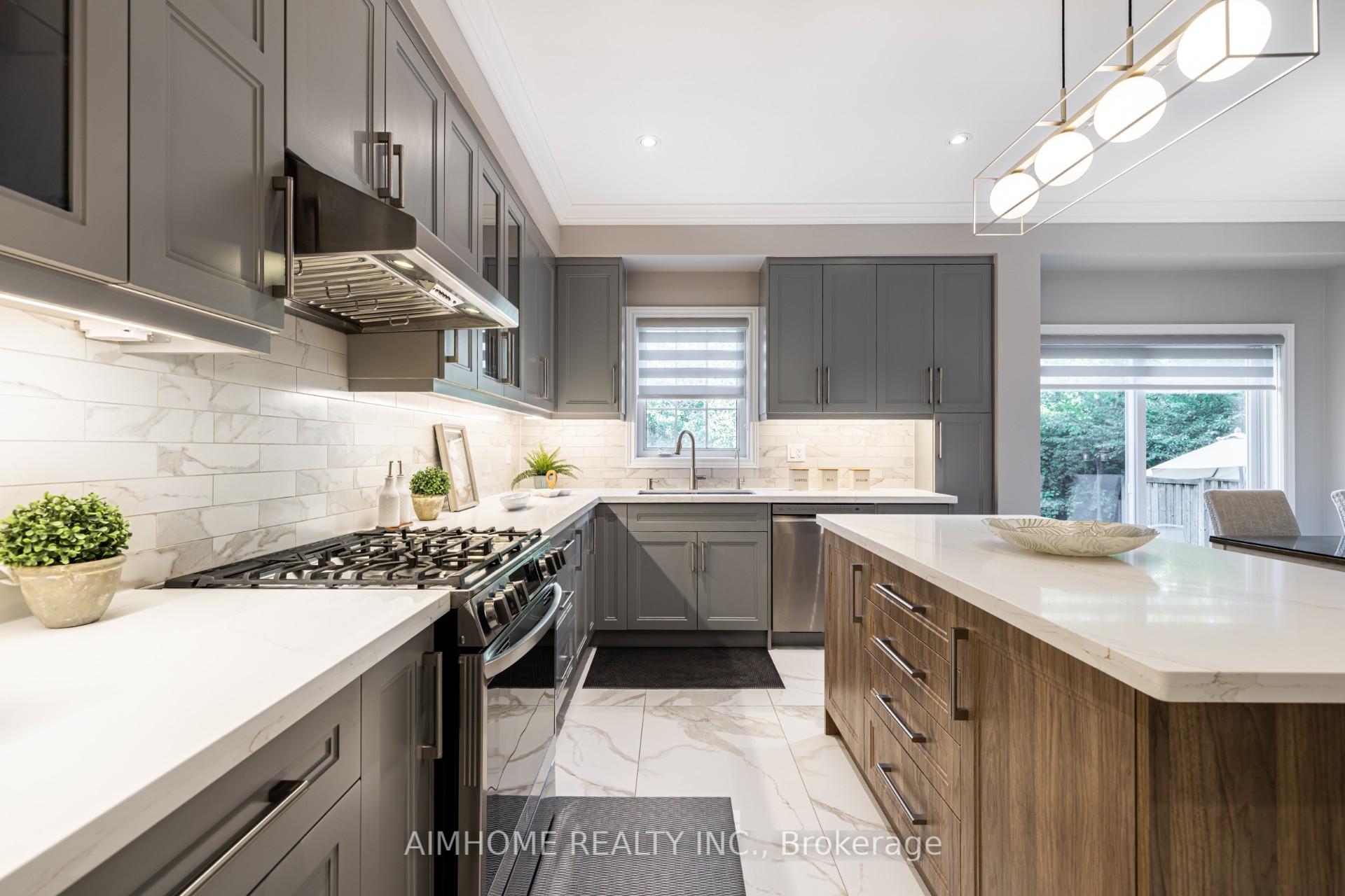 Photo 12 of 83 Wallenberg Drive, Vaughan, Patterson — HOMEH