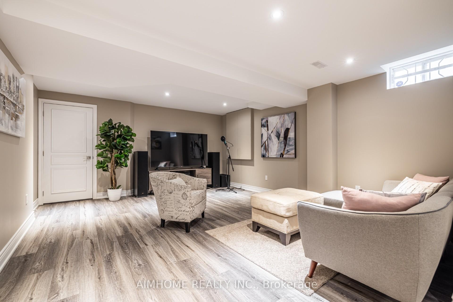 Photo 30 of 83 Wallenberg Drive, Vaughan, Patterson — HOMEH