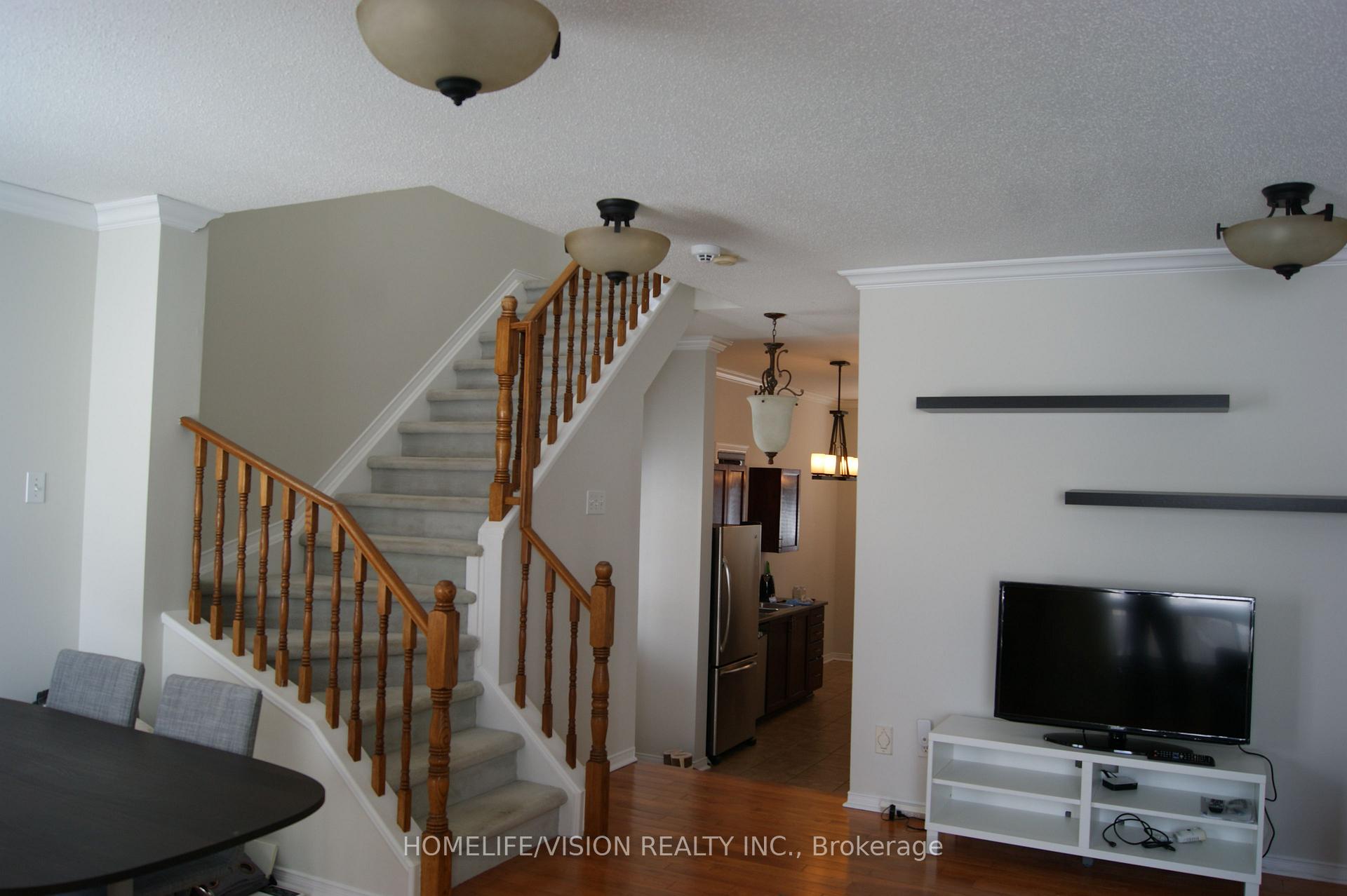 Photo 19 of 2047 Avenue O, Ottawa, Eastway Gardens/Industrial Park — HOMEH
