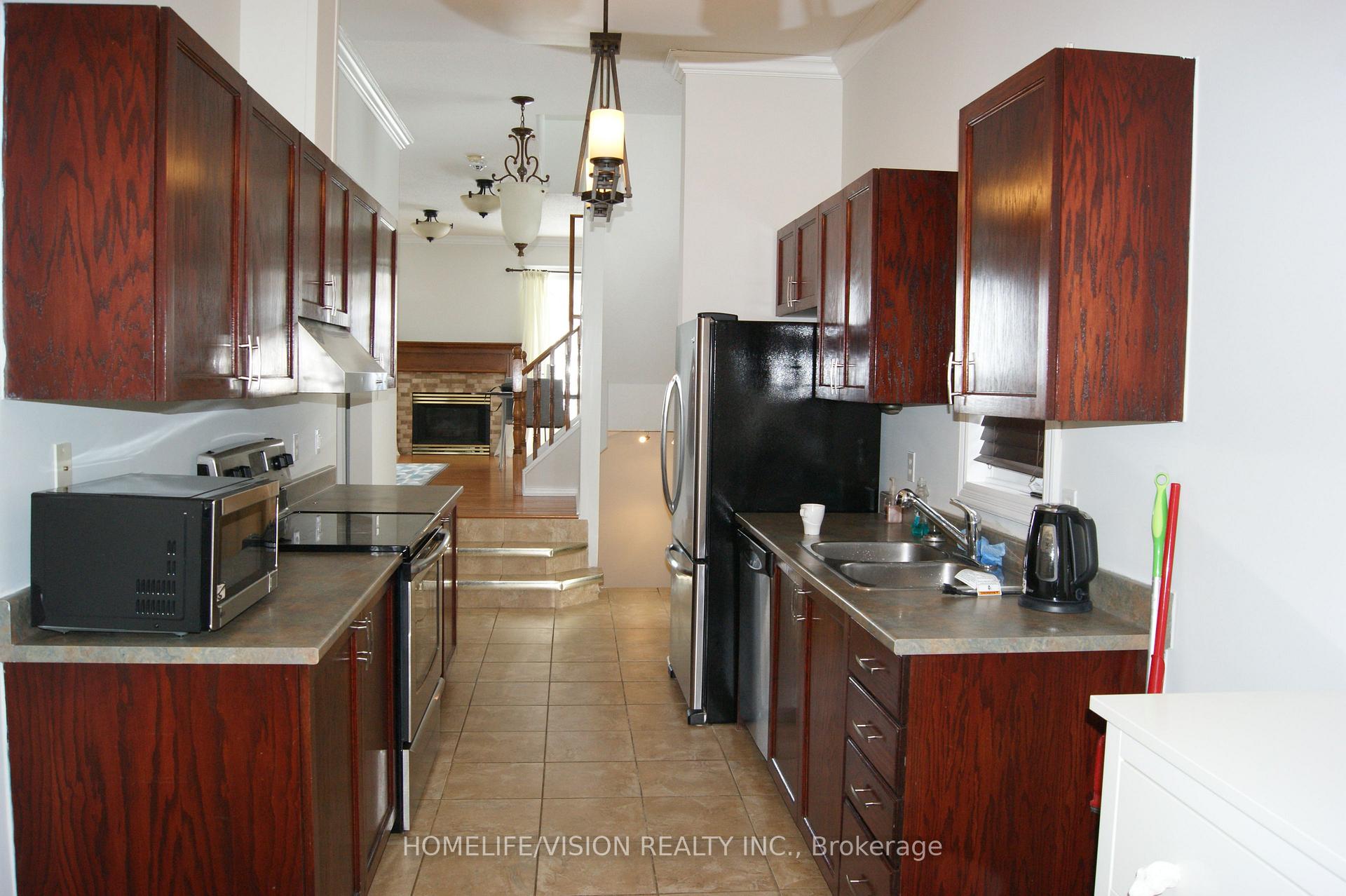 Photo 14 of 2047 Avenue O, Ottawa, Eastway Gardens/Industrial Park — HOMEH