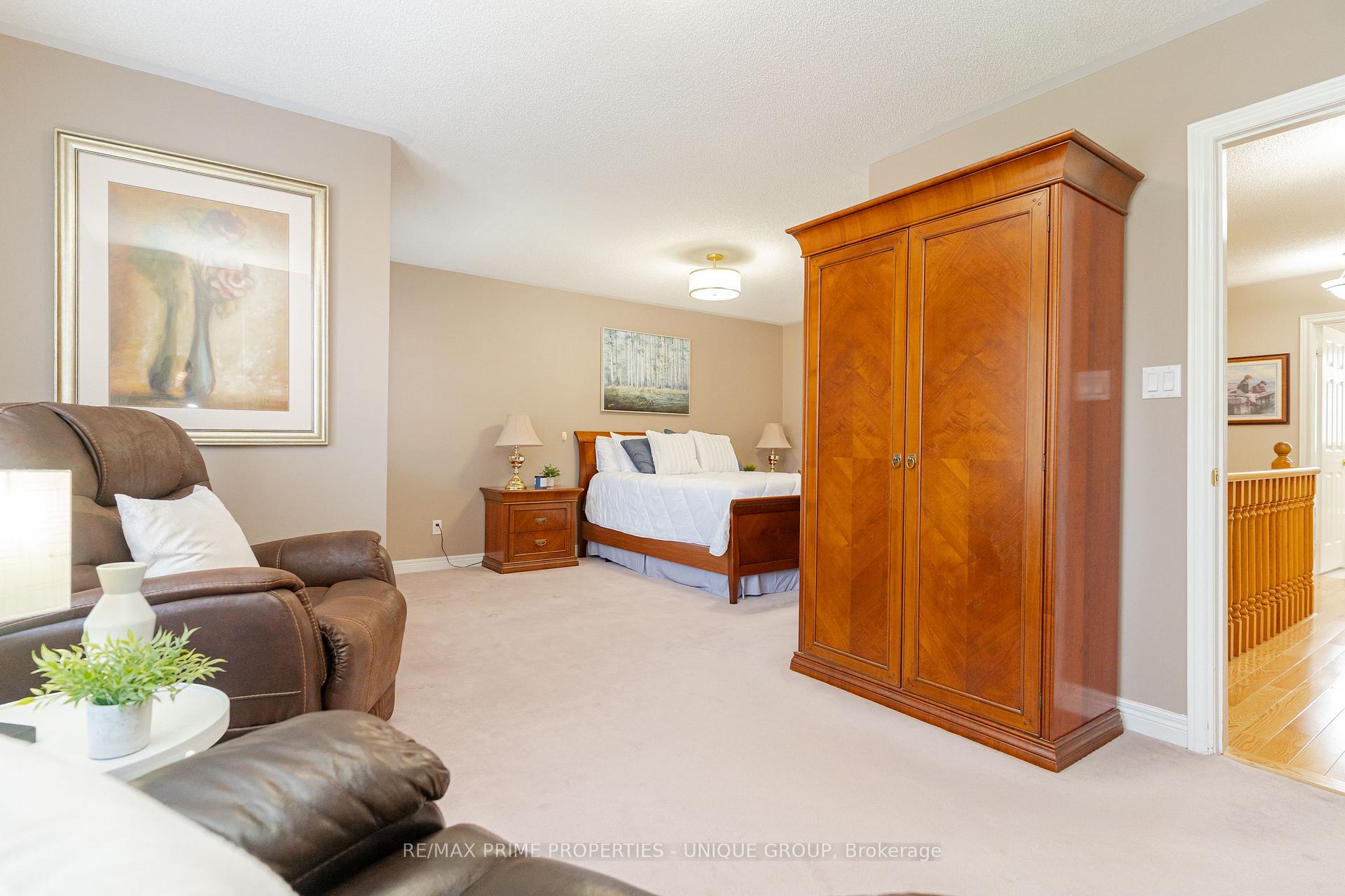 Photo 19 of 7 Teversham Court, Markham, Rouge Fairways — HOMEH