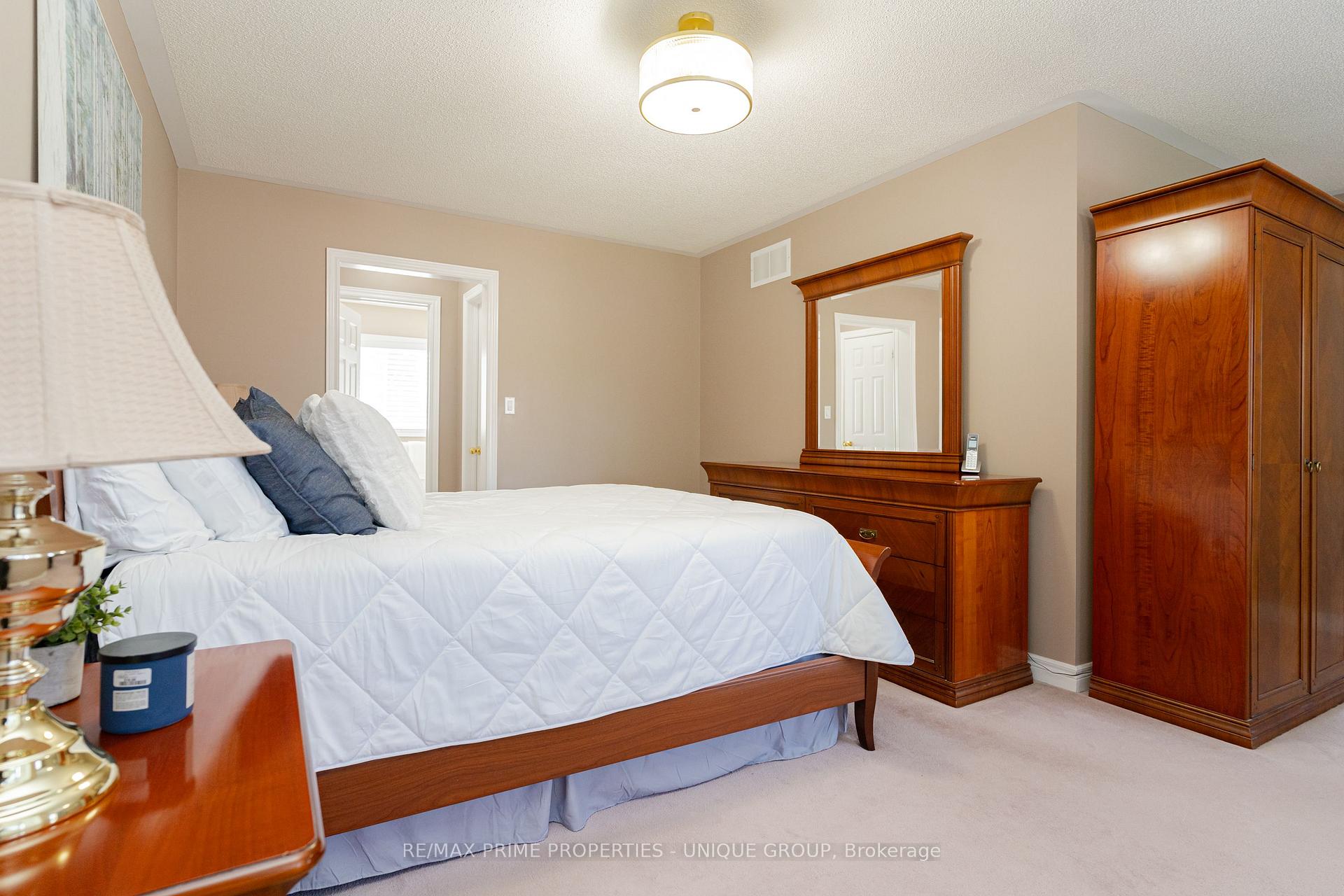 Photo 21 of 7 Teversham Court, Markham, Rouge Fairways — HOMEH