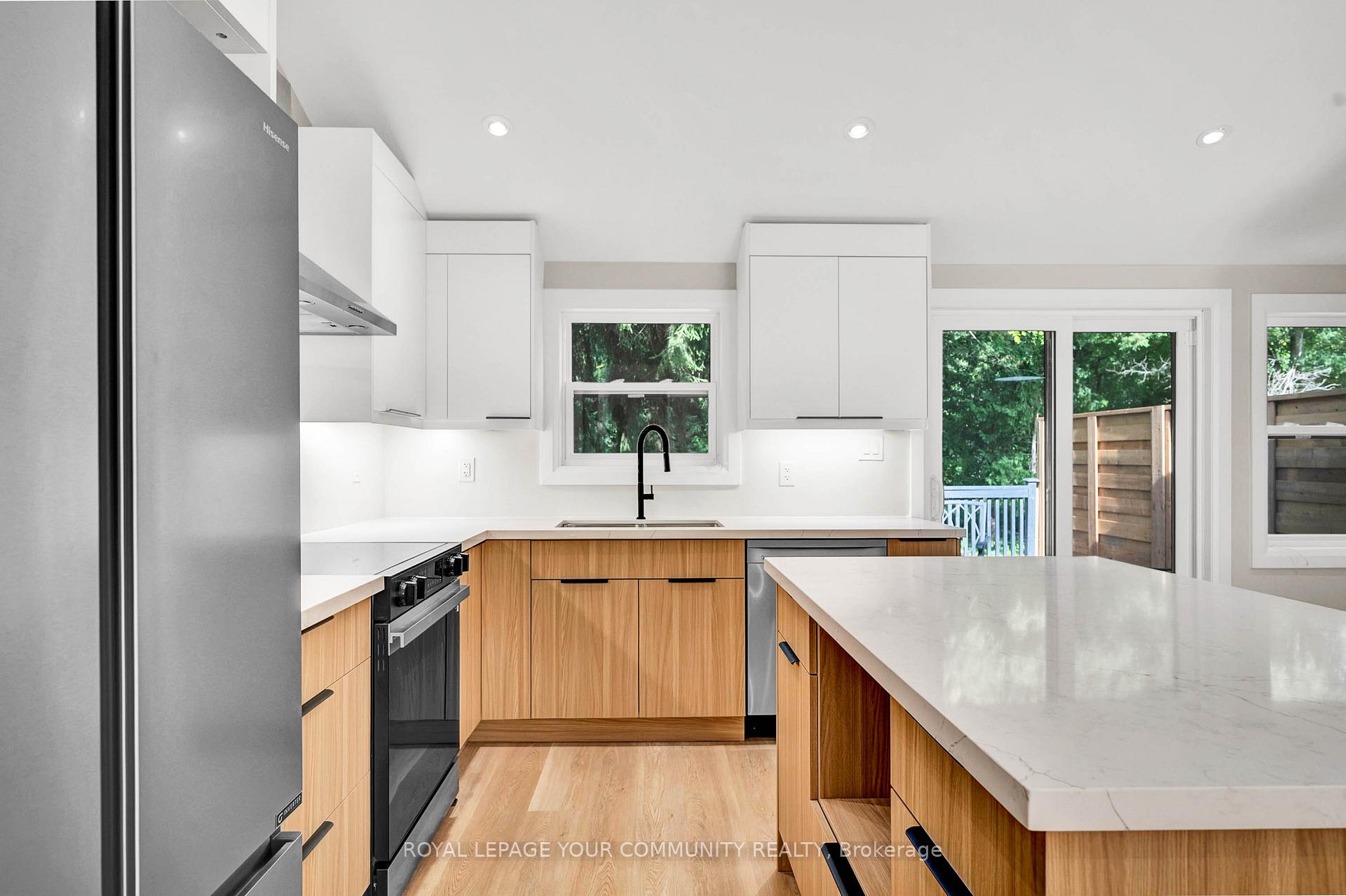 Photo 11 of 141 Clarence Street, Vaughan, West Woodbridge — HOMEH
