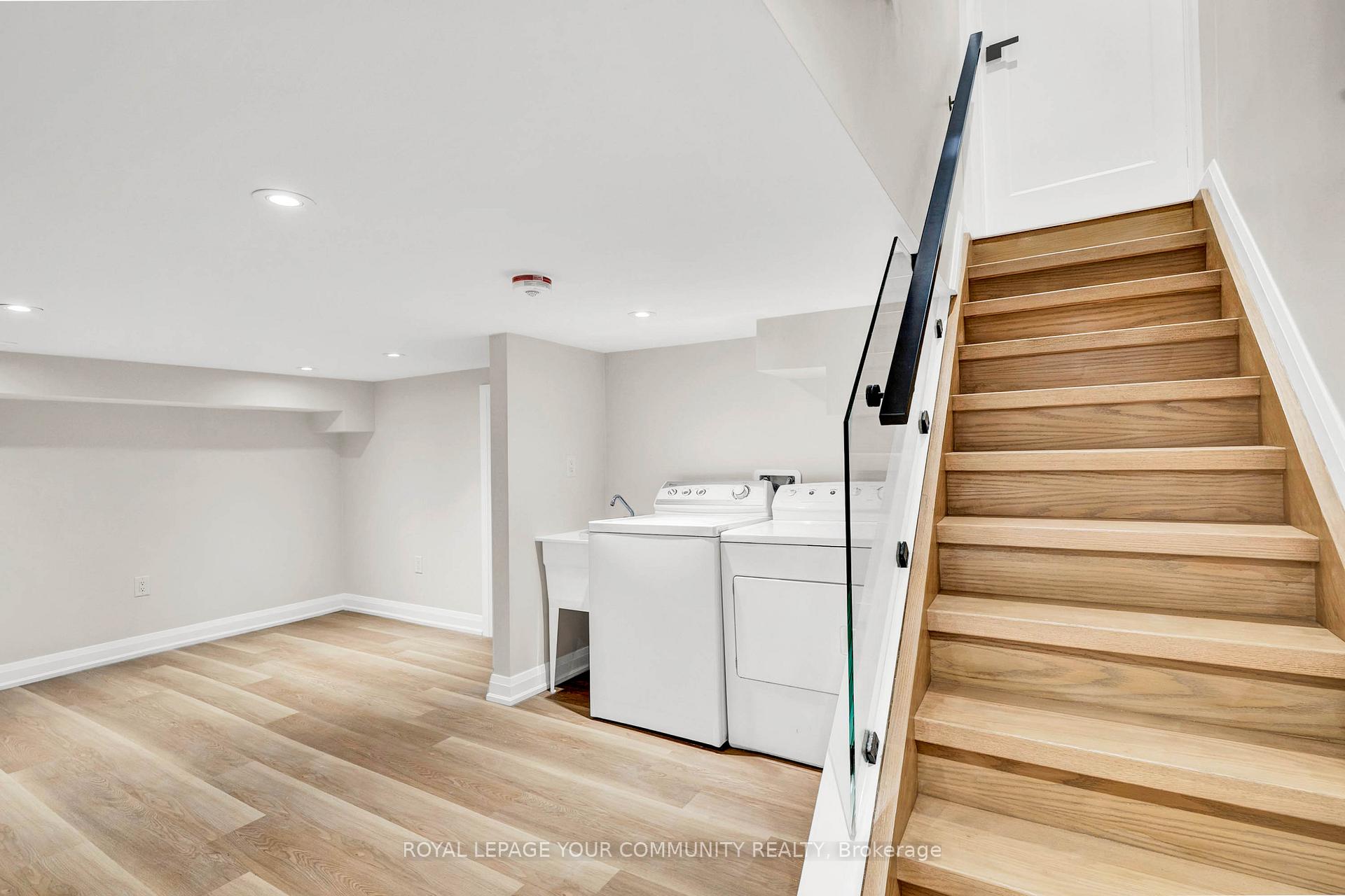 Photo 21 of 141 Clarence Street, Vaughan, West Woodbridge — HOMEH
