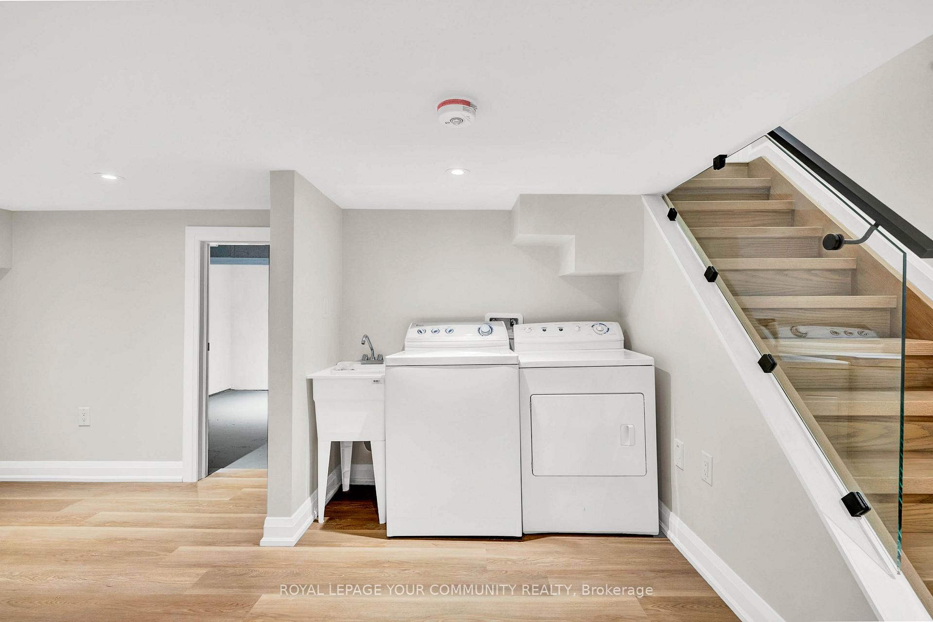 Photo 24 of 141 Clarence Street, Vaughan, West Woodbridge — HOMEH