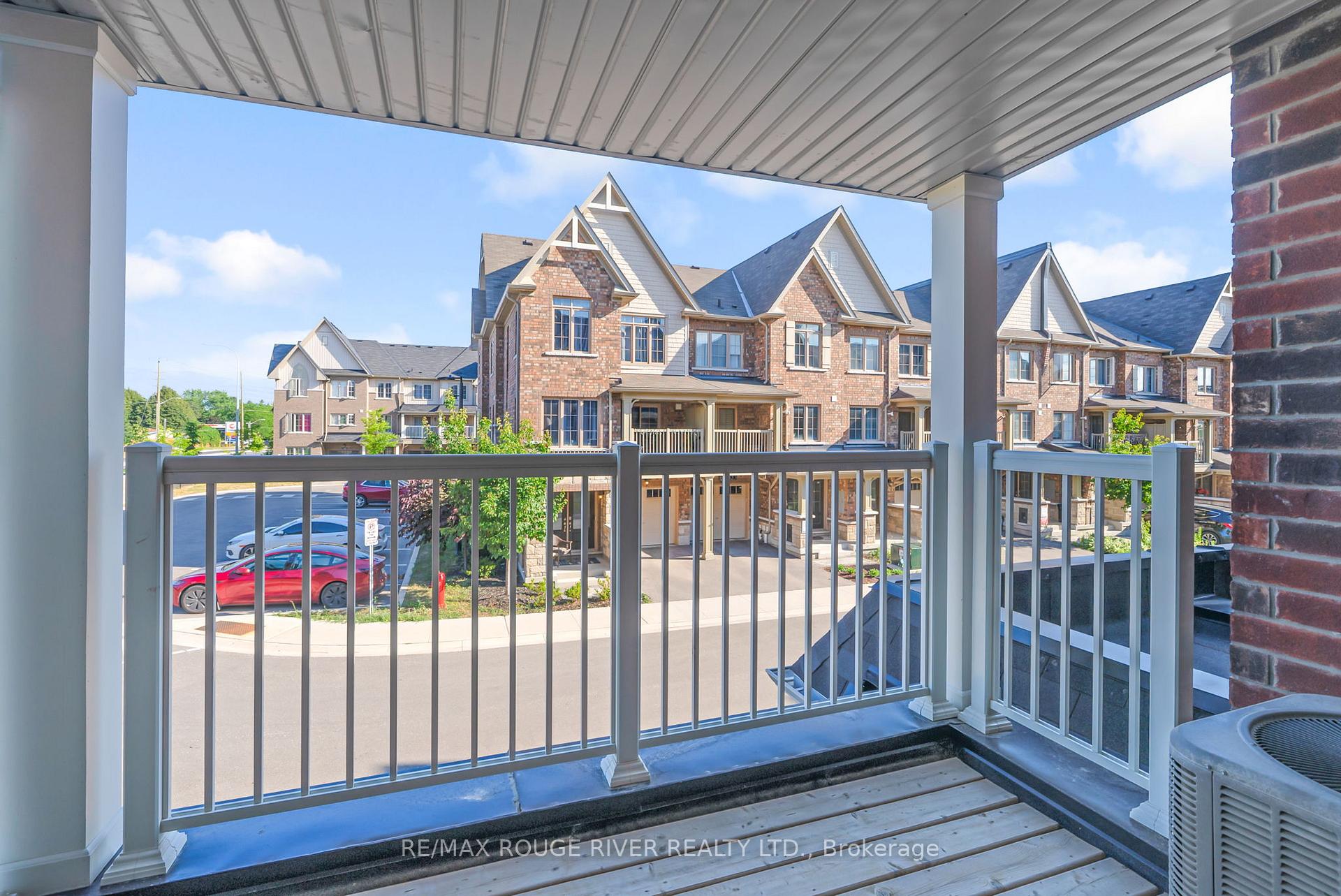 Photo 23 of 16 Mappin Way, Whitby, Rolling Acres — HOMEH