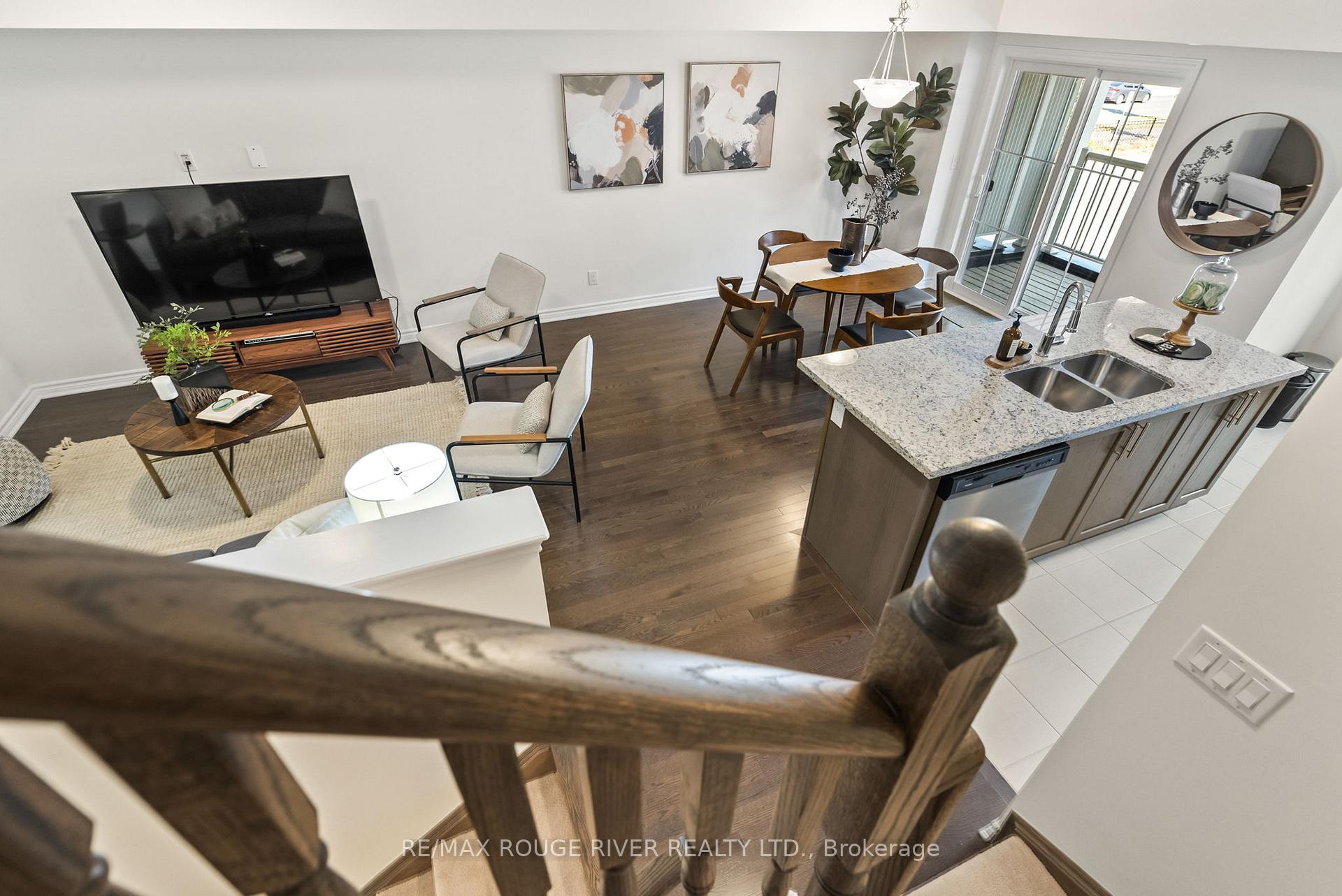 Photo 24 of 16 Mappin Way, Whitby, Rolling Acres — HOMEH