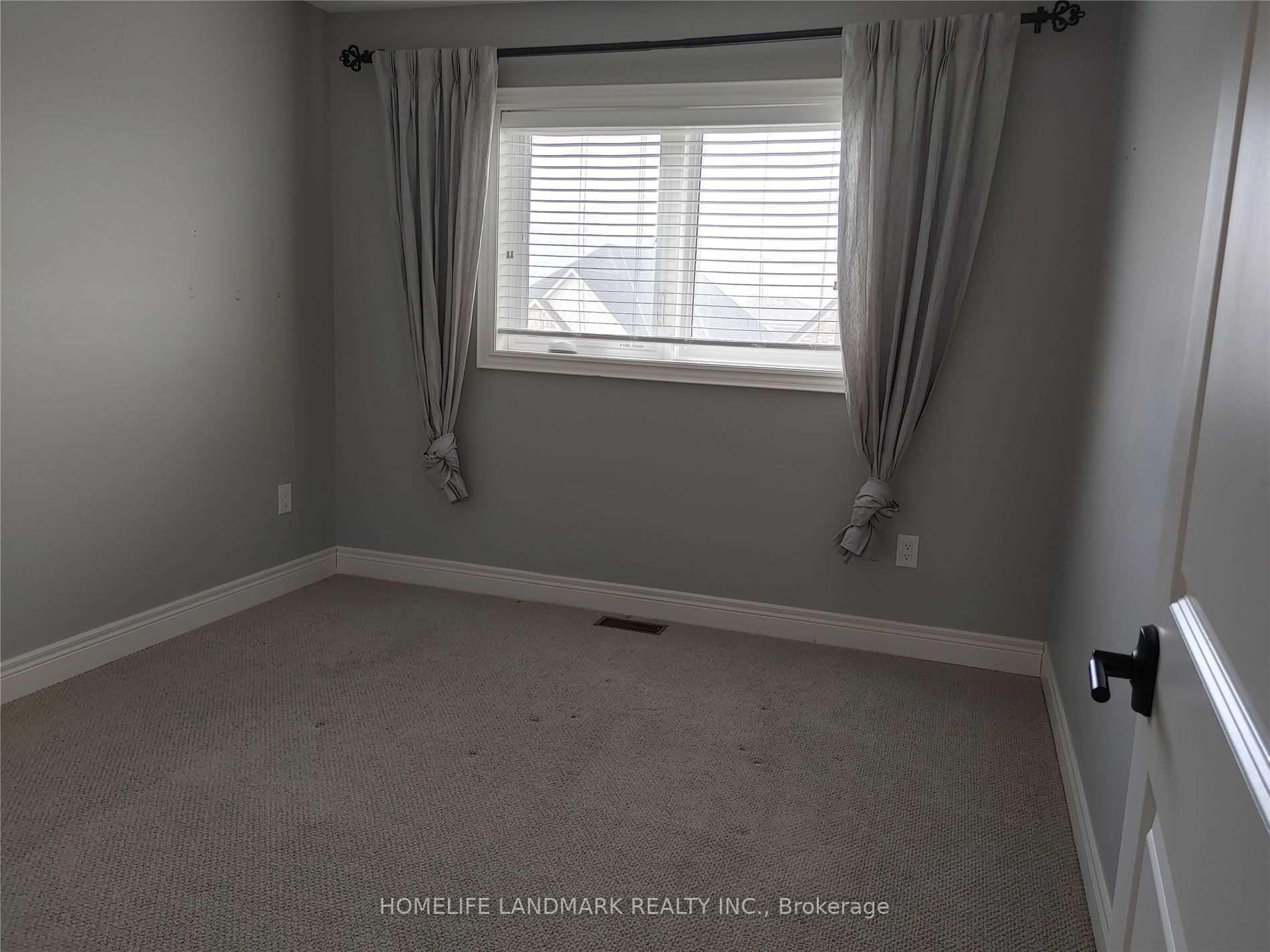 Photo 29 of 34 Forest Ridge Court, Welland, West Welland — HOMEH