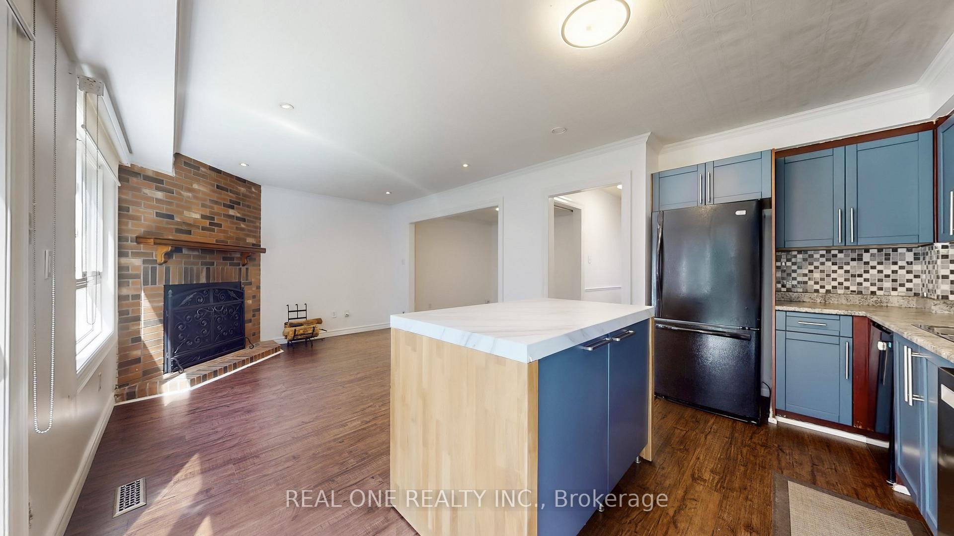 Photo 14 of 68 Large Crescent, Ajax, Central West — HOMEH