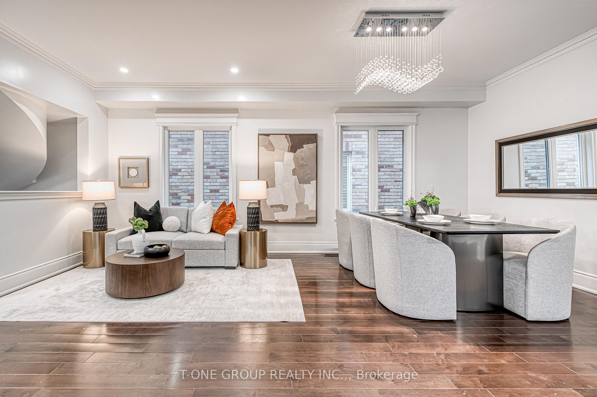 Photo 7 of 20 Aegis Drive, Vaughan, Patterson — HOMEH