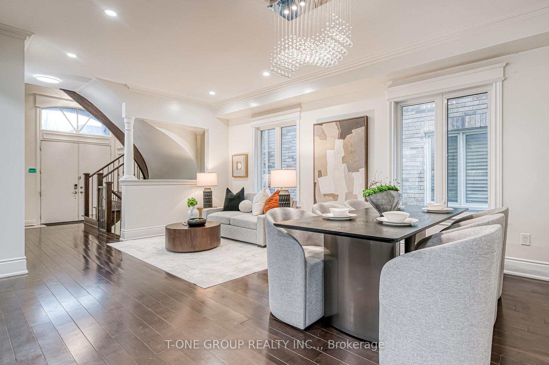 Photo 9 of 20 Aegis Drive, Vaughan, Patterson — HOMEH
