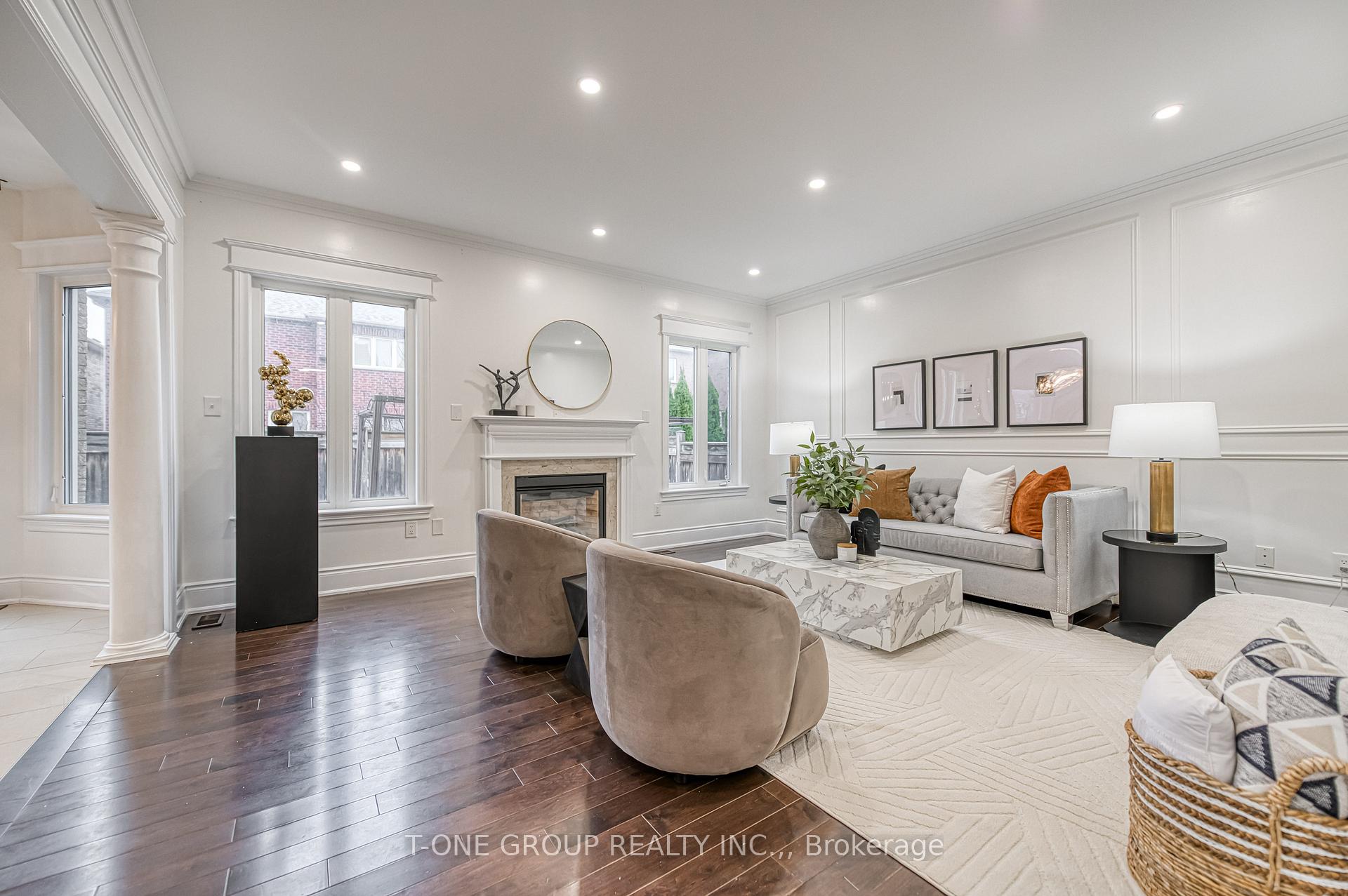 Photo 11 of 20 Aegis Drive, Vaughan, Patterson — HOMEH