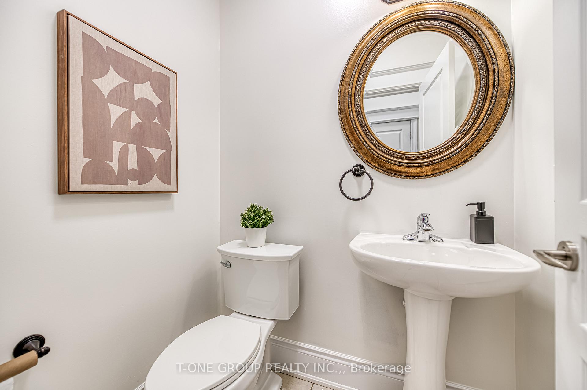 Photo 21 of 20 Aegis Drive, Vaughan, Patterson — HOMEH